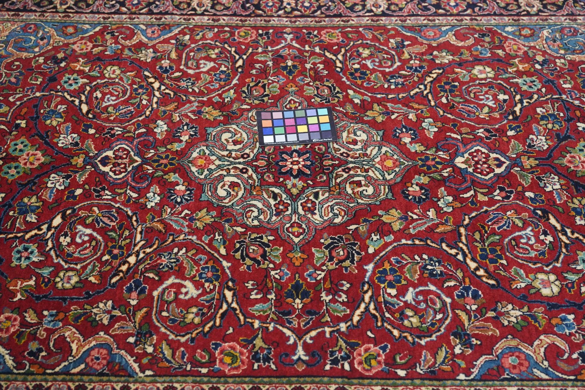 Semi Antique Persian Sarouk Rug For Sale 3