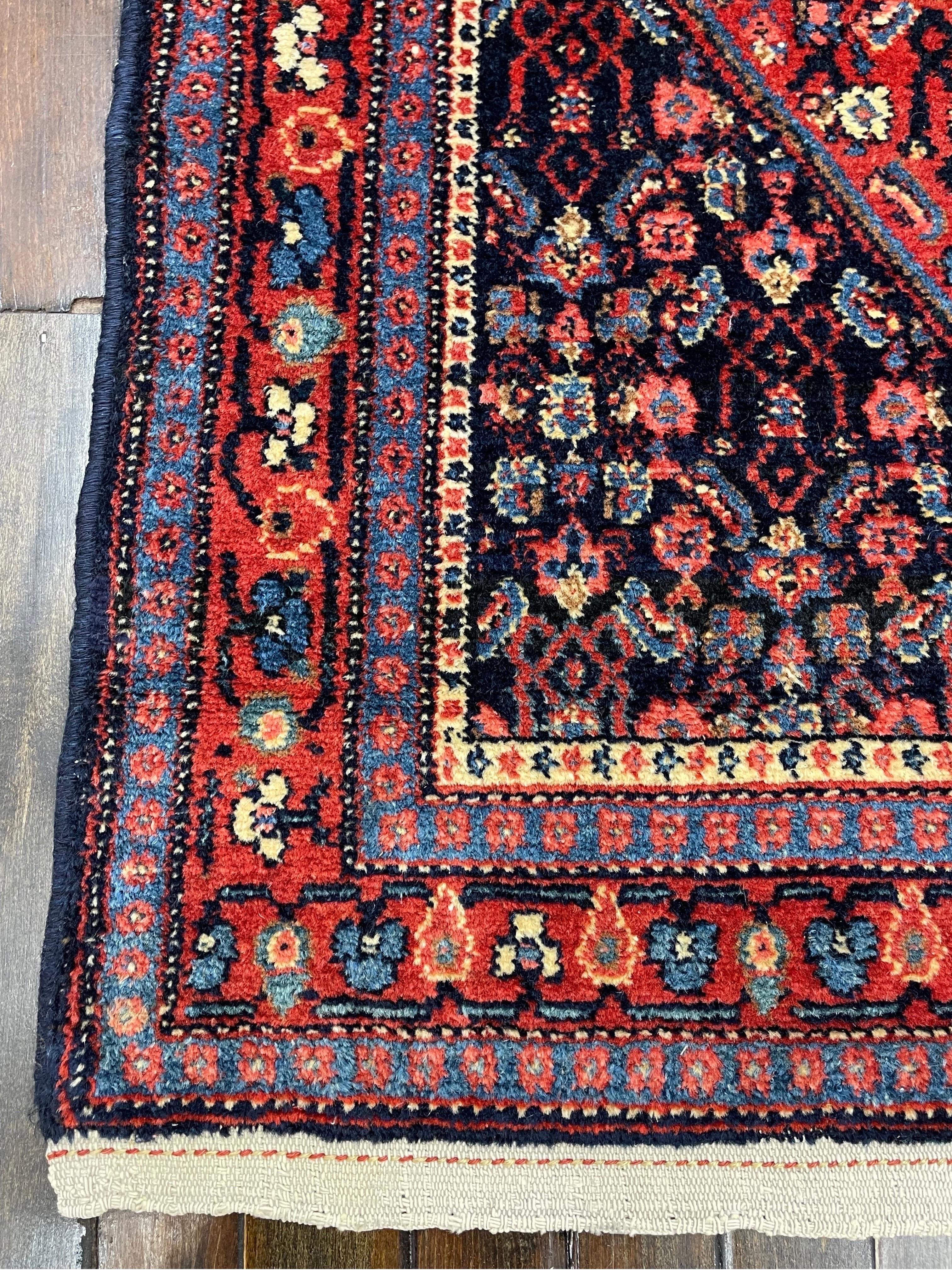 Semi-antiker persischer Senneh-Teppich, um 1940 im Angebot 1