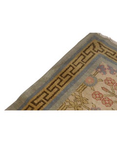 Traditional Handwoven Luxury Wool Semi Antique Ivory Rug