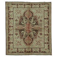 Traditional Handwoven Luxury Wool Semi Antique Ivory Rug