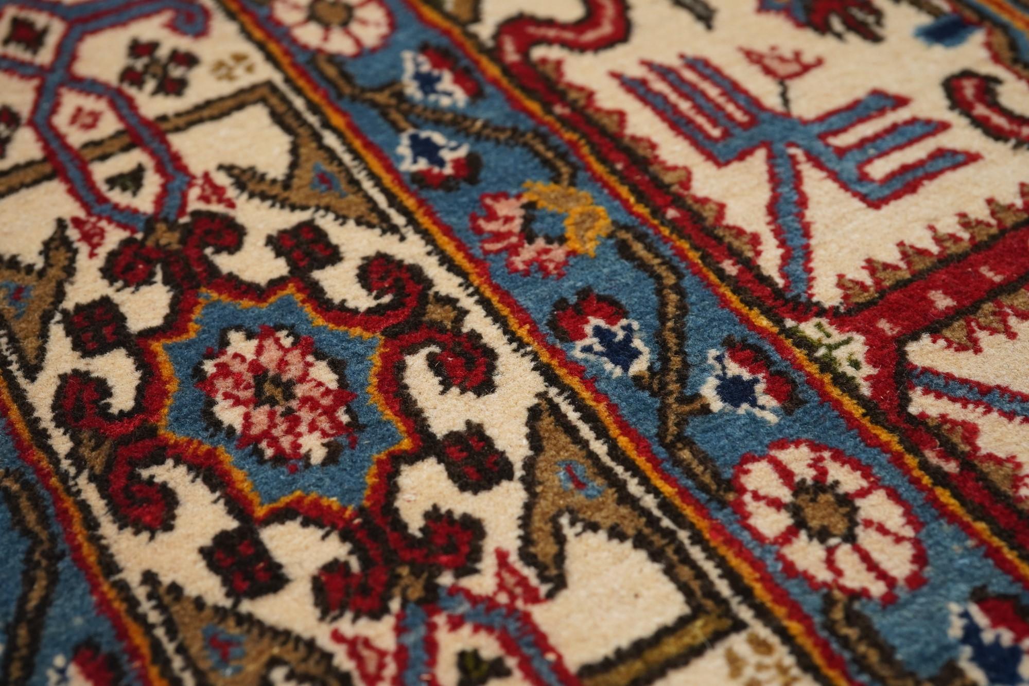 Wool Vintage Fine Persian Tehran Rug 4'4'' x 6'8'' For Sale