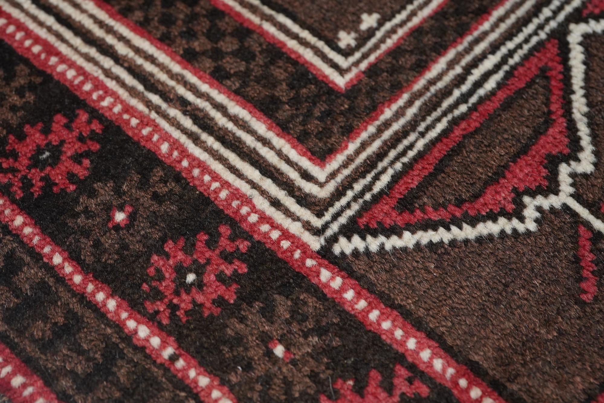 Semi antiker afghanischer Stammeskunst-Teppich 2''9'''' x 5''0'''' im Zustand „Hervorragend“ im Angebot in New York, NY