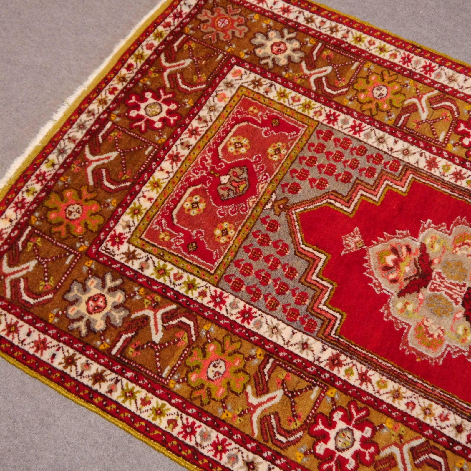 Beautiful Turkish Kirsehir rug, full pile and in exquisite condition.

The Djoharian Design Collection is located in Germany, all our rugs are shipped from there. We are licensed FAIR-TRADE partner of LABEL STEP FAIR TRADE CARPETS. Label STEP is the