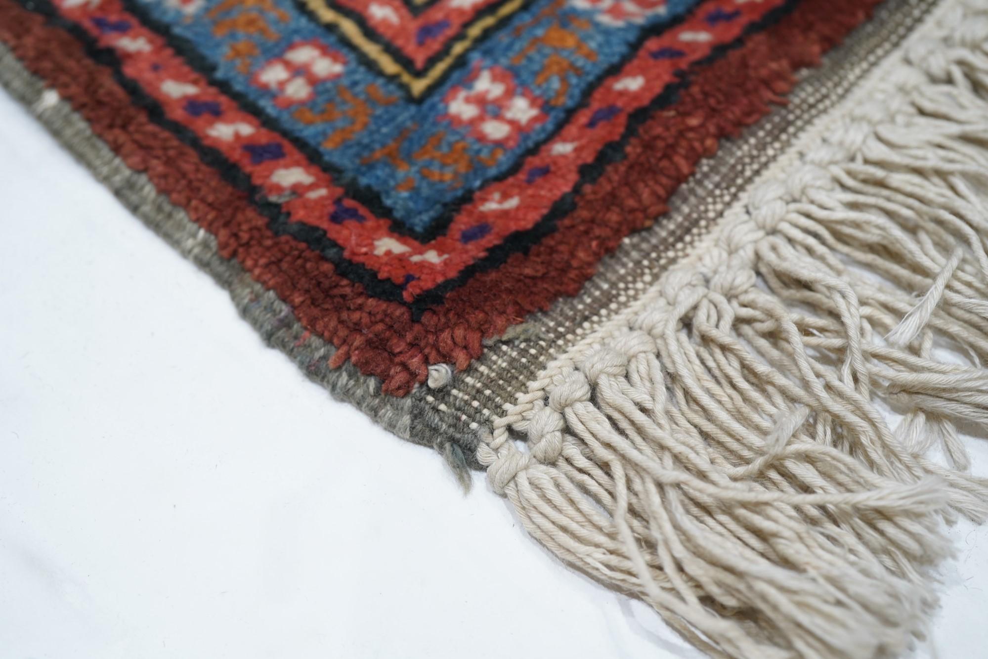 Turc Tapis turc vintage 3'10'' x 5'9'' en vente