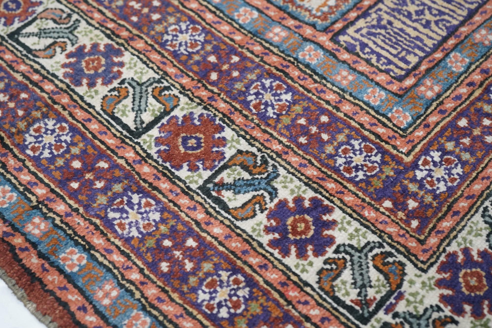 Milieu du XXe siècle Tapis turc vintage 3'10'' x 5'9'' en vente