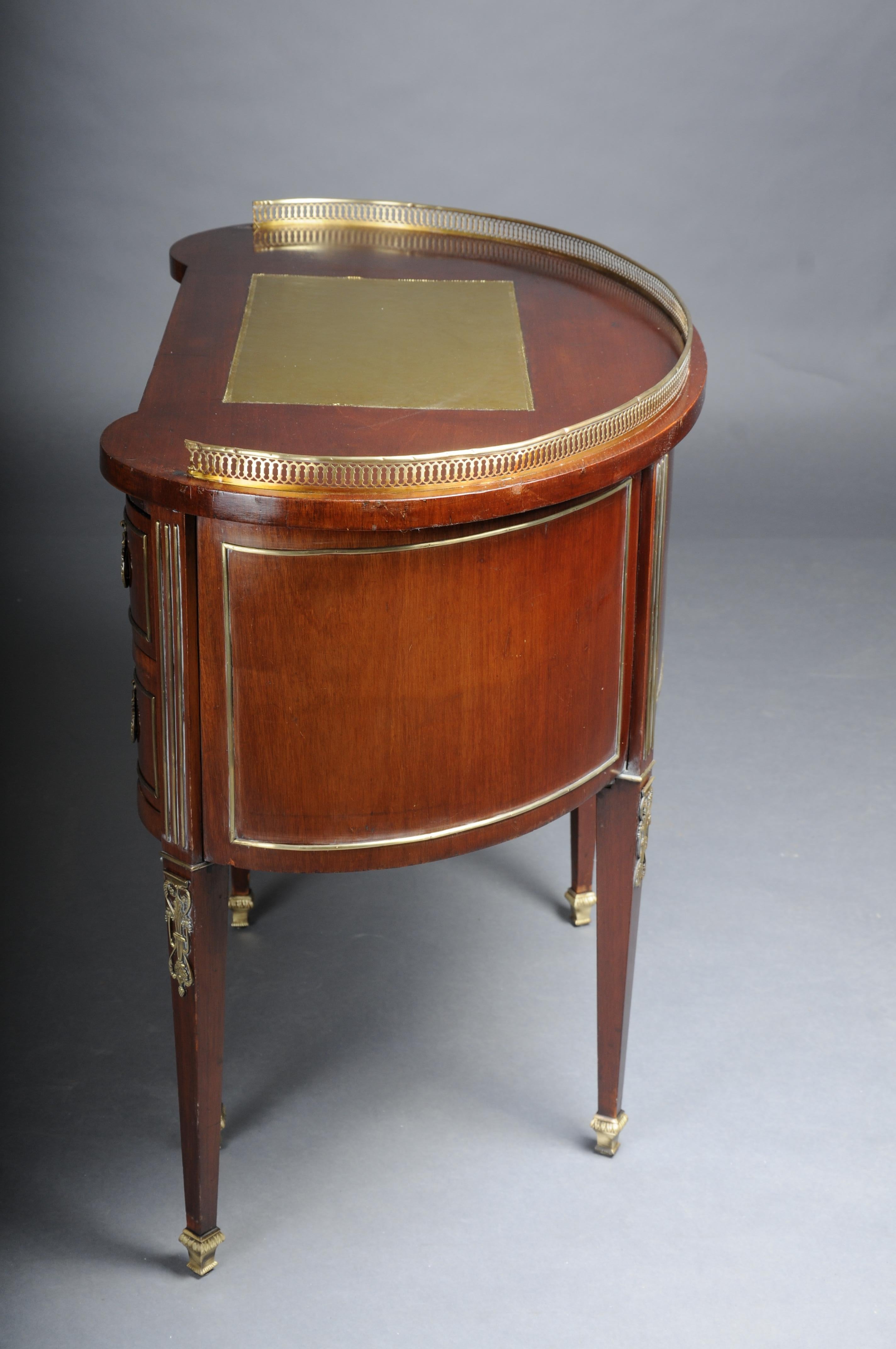 Semi-circular delicate antique mahogany ladies' desk Louis XVI, Paris 1880 For Sale 8