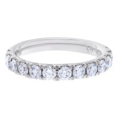 Anillo semieterno de diamantes en platino con aproximadamente 0,96 quilates de color G-H