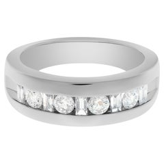 Bague semi-ternit en or blanc 14 carats et diamants