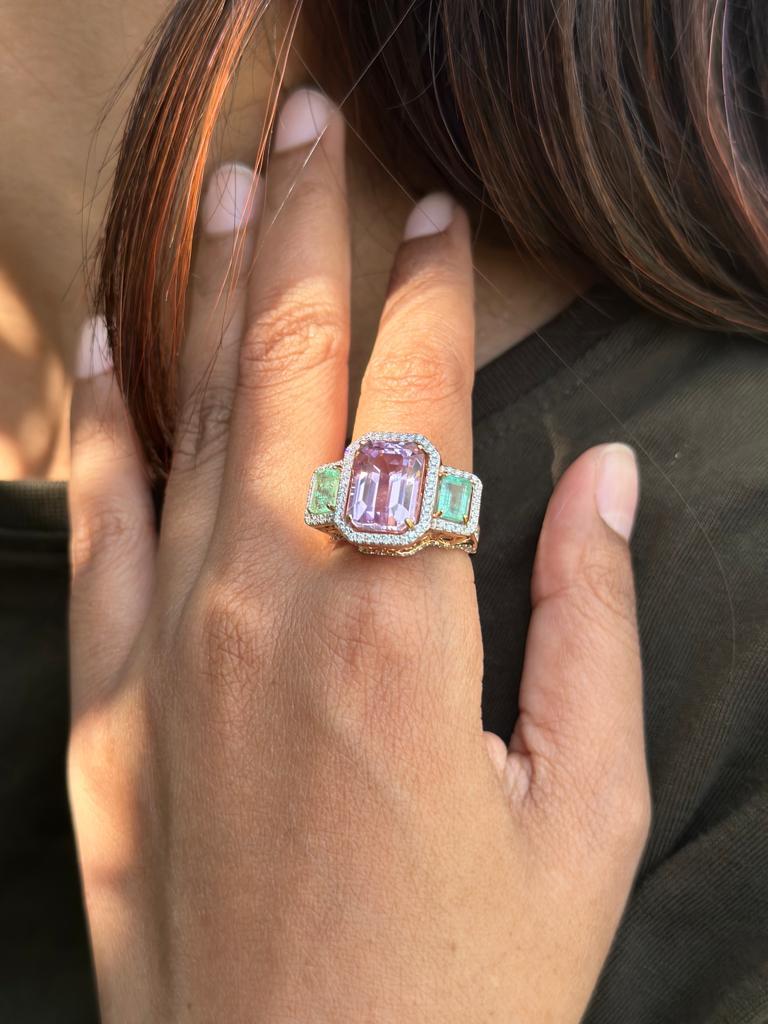 For Sale:  Semi Gemstone and Emerald Cocktail Ring with Diamonds in 18k Solid Rose Gold 5