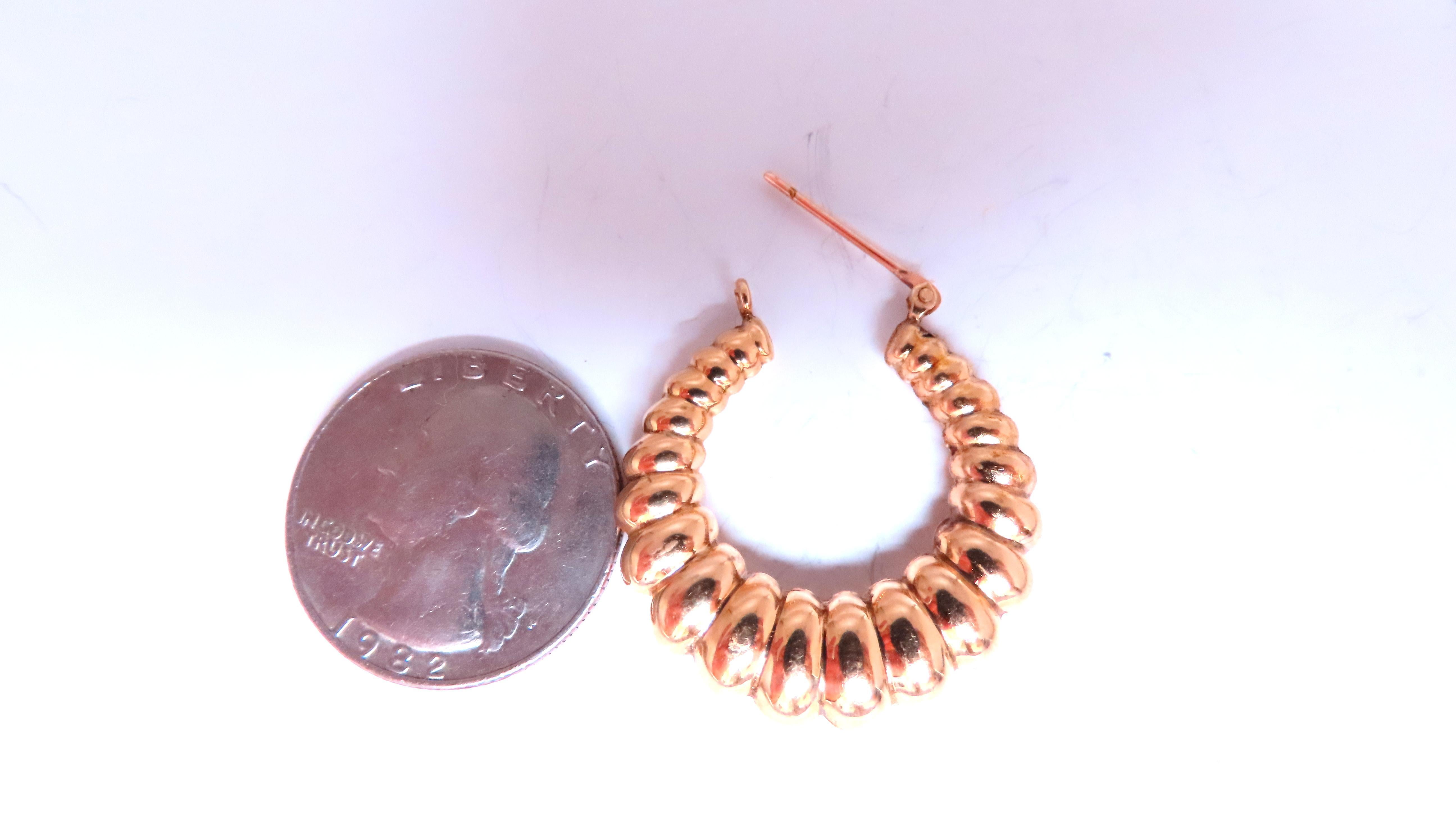 Semi Hoop Classic Lever Clip Earrings 14kt gold 12586 In New Condition For Sale In New York, NY