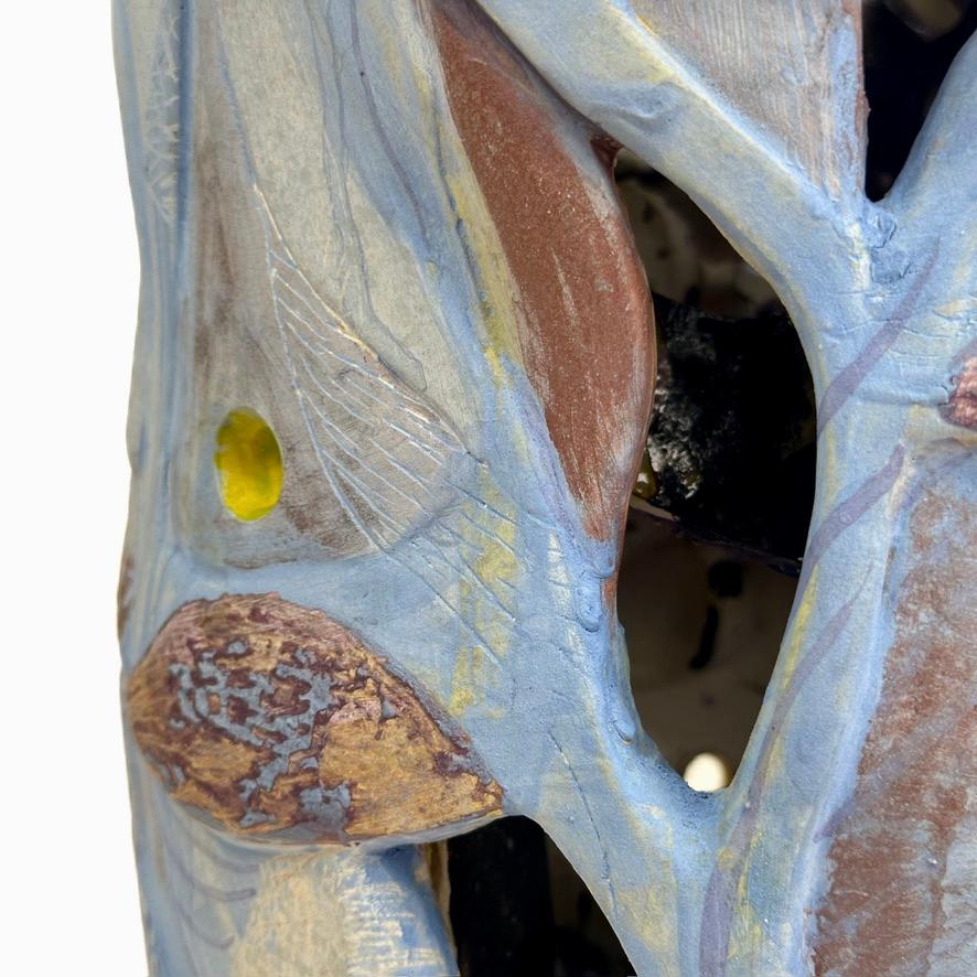 Escultura de cerámica esmaltada y engobe semirrefractario 