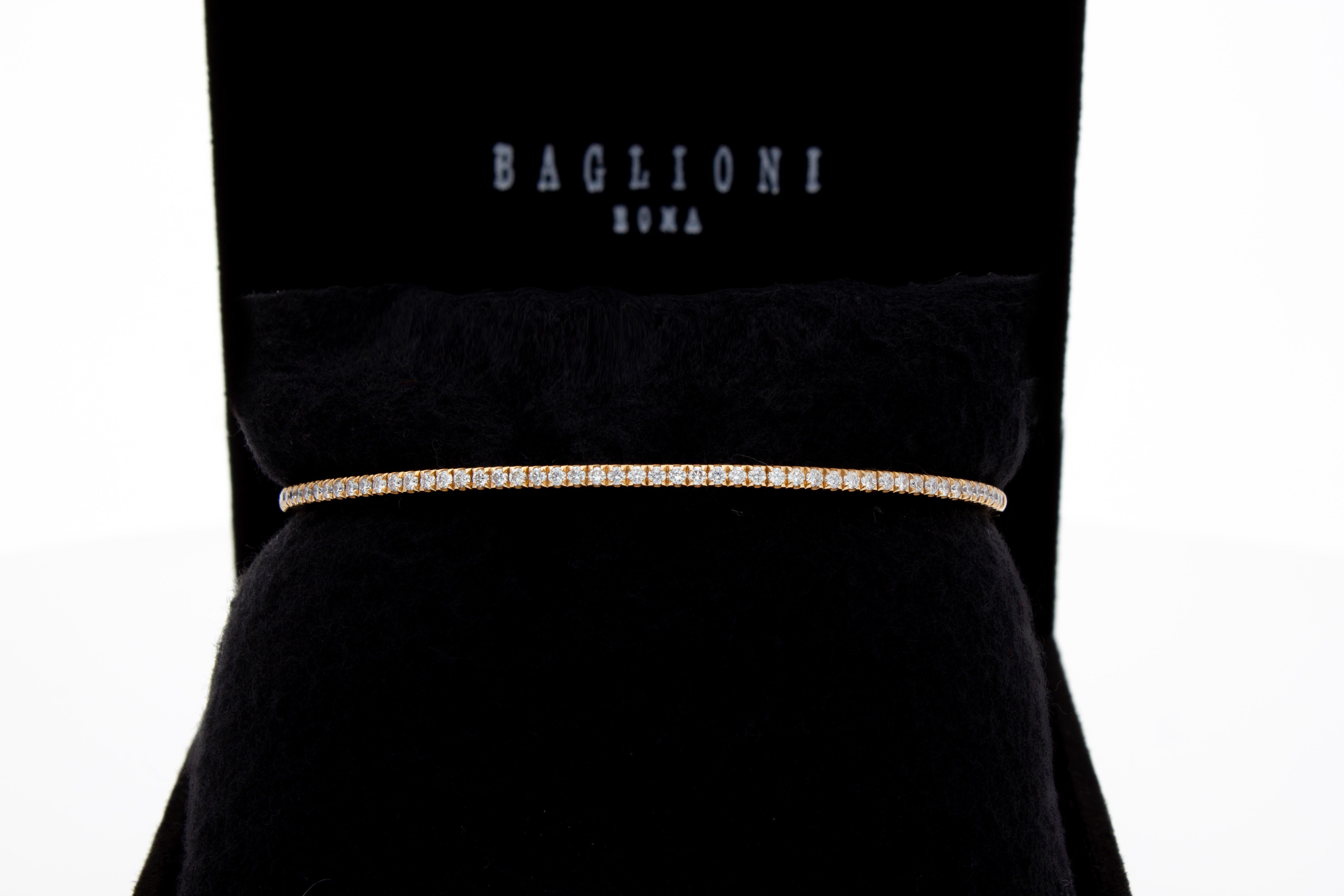 Semi-rigid bracelet with a row of 0.75 ct of Diamonds. Gold 18 Kt. Made in Italy In New Condition For Sale In Rome, IT