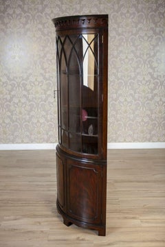 Semi-Round English Corner Display Cabinet From the Late 19th Century