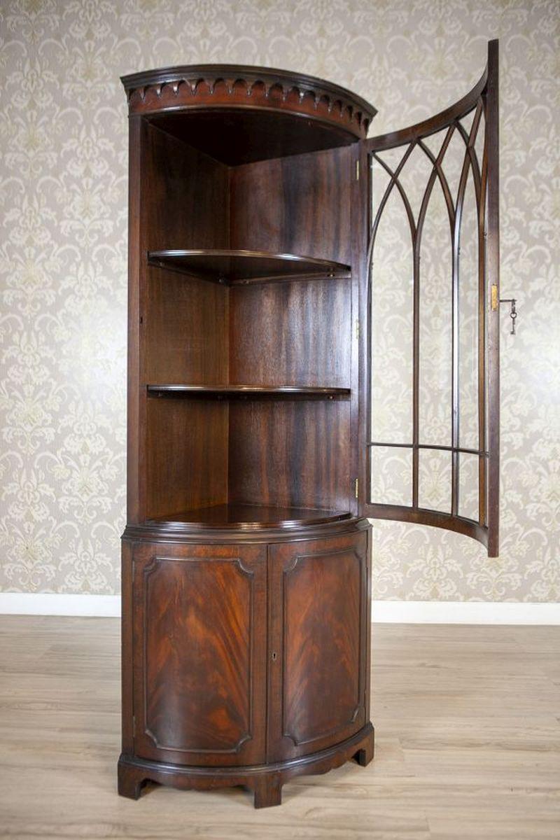 British Semi-Round English Corner Display Cabinet From the Late 19th Century