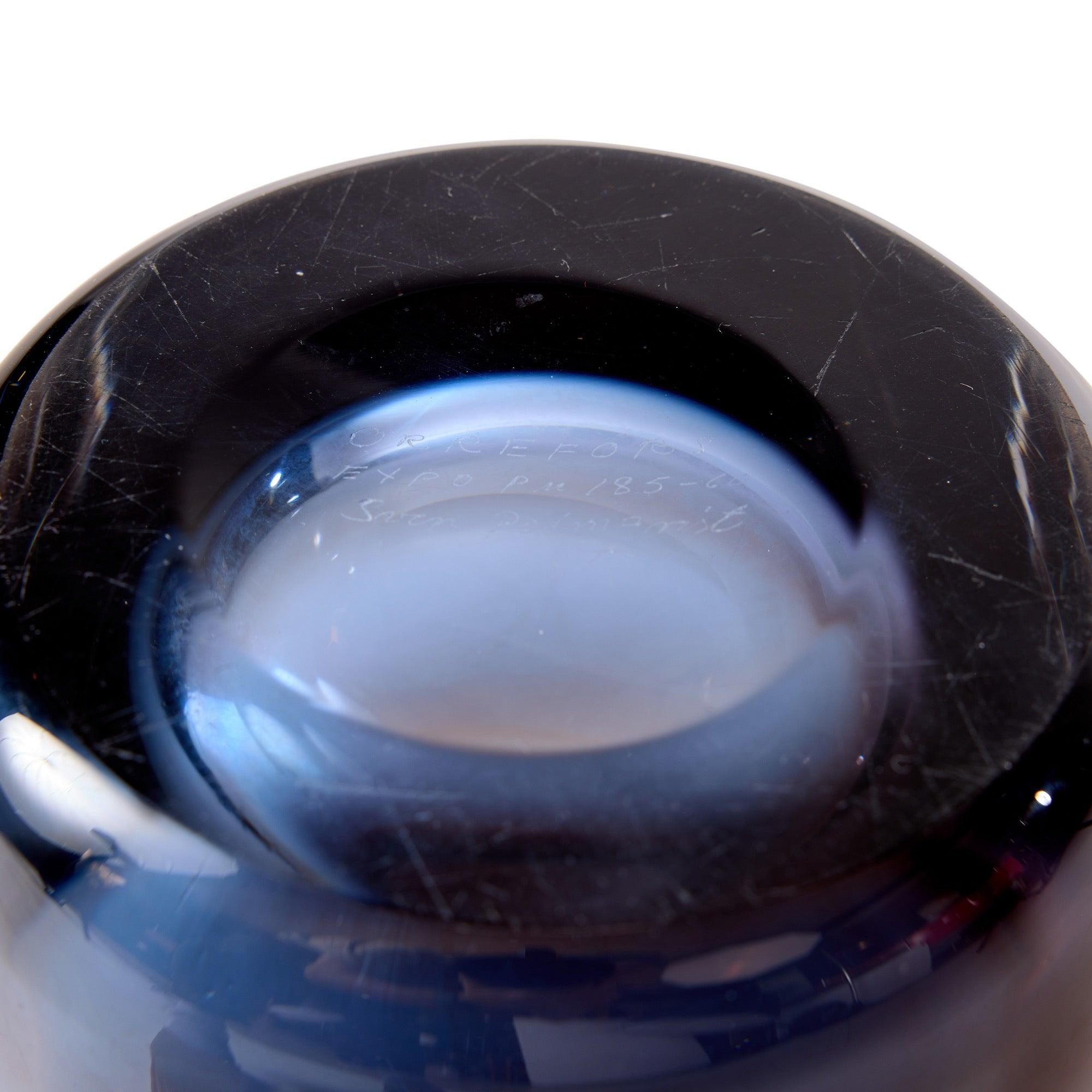XXI secolo e contemporaneo Vaso blu semi-trasparente di Sven Palmqvist per Orrefors in vendita