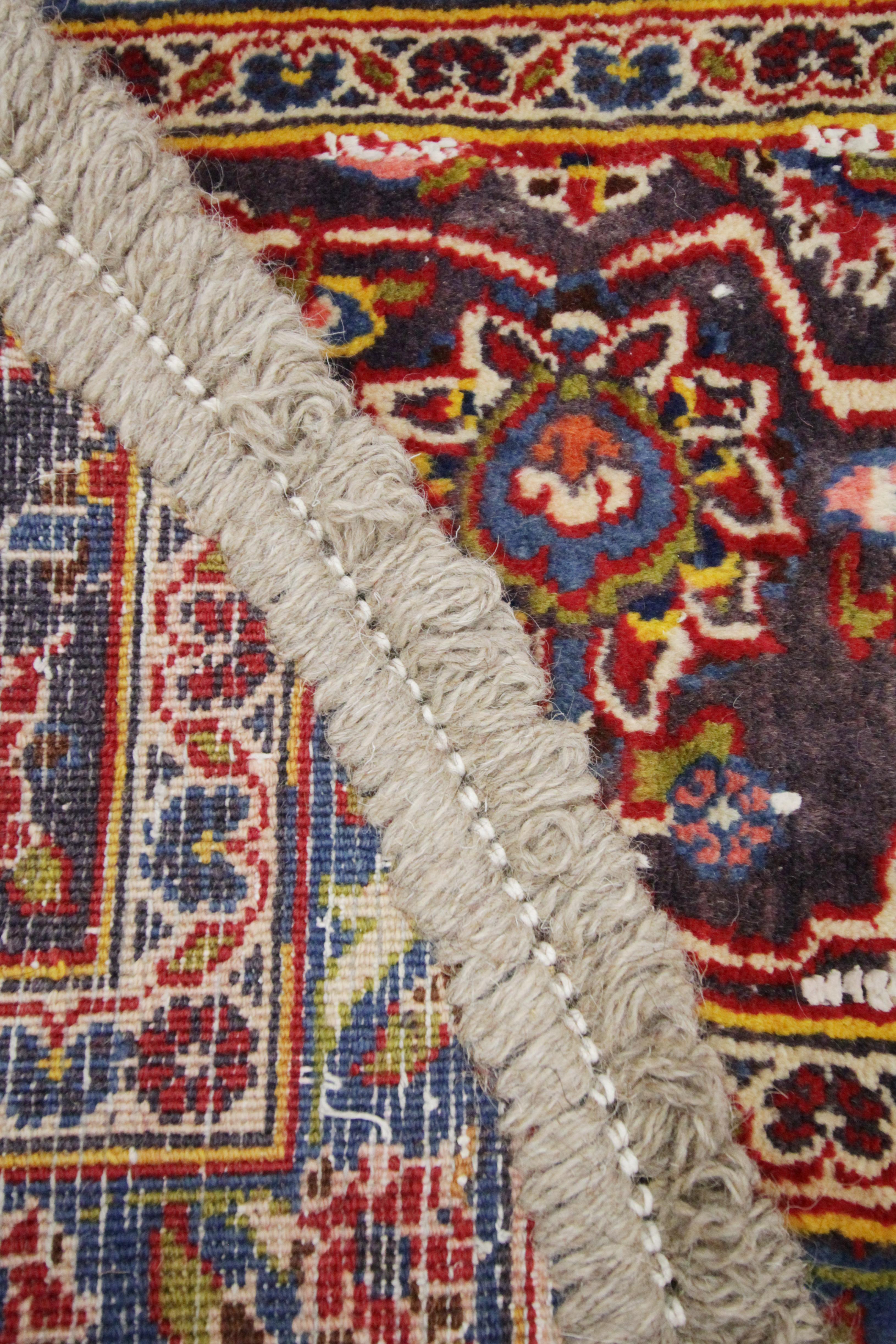 Semicircle Oriental Rug for Interior Door Way, Handmade Carpet Entrance Mat In Excellent Condition In Wembley, GB
