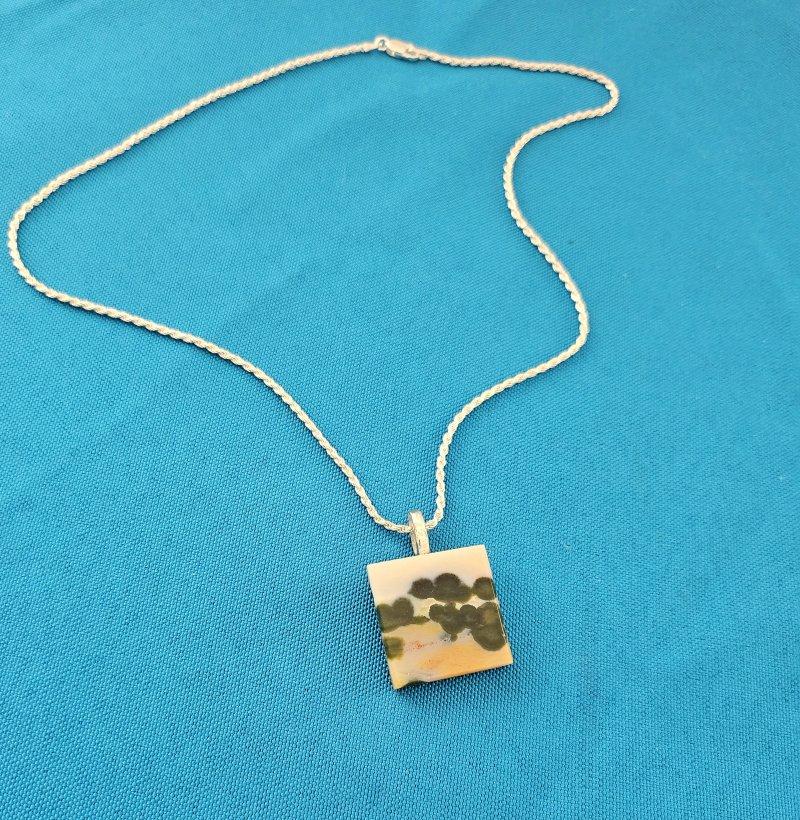 Mid-Century Modern Semiprecious Stone Pendant on Sterling Silver Chain-Naturally Occuring Landscape For Sale