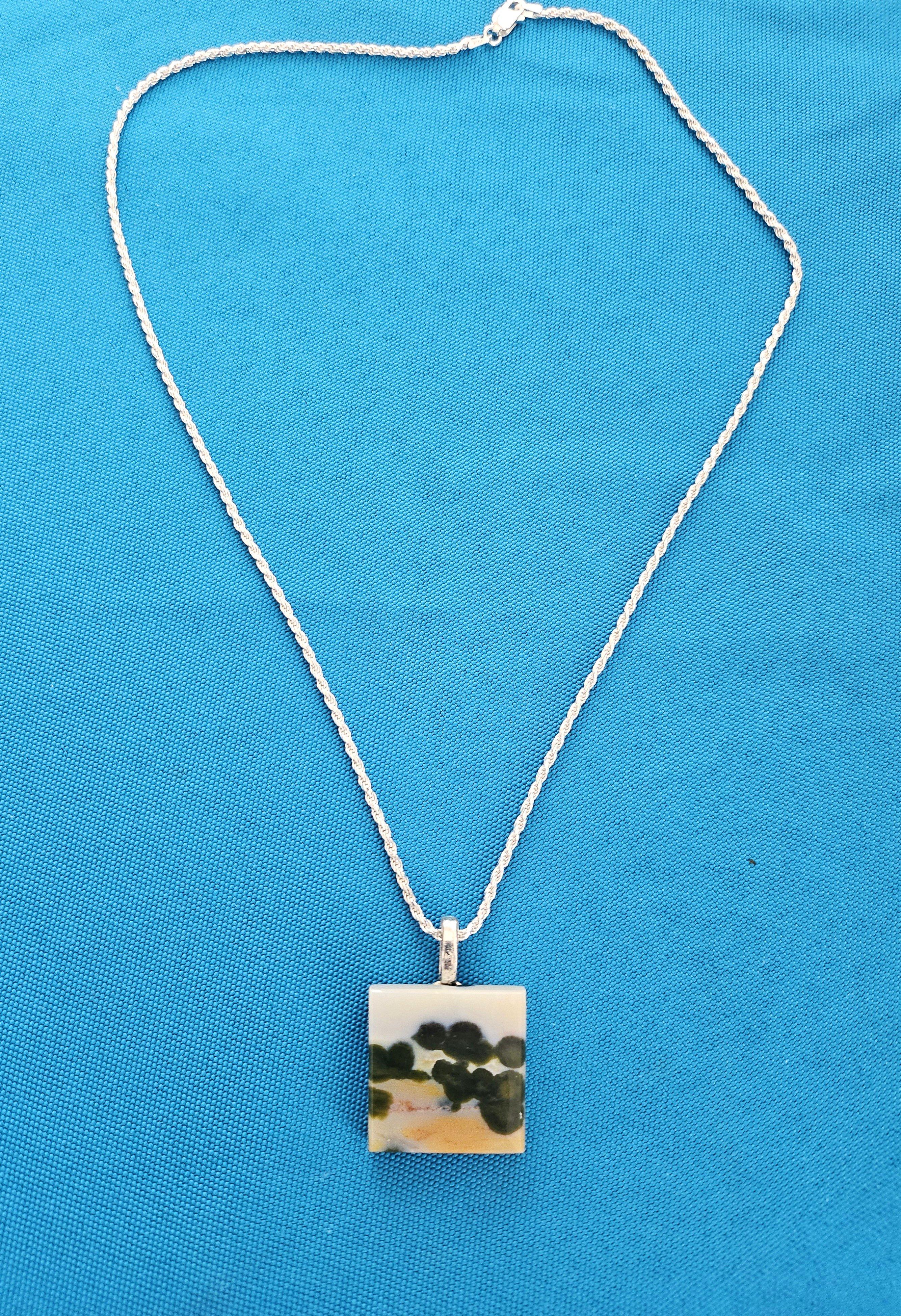 Semiprecious Stone Pendant on Sterling Silver Chain-Naturally Occuring Landscape In Good Condition For Sale In Warrenton, OR