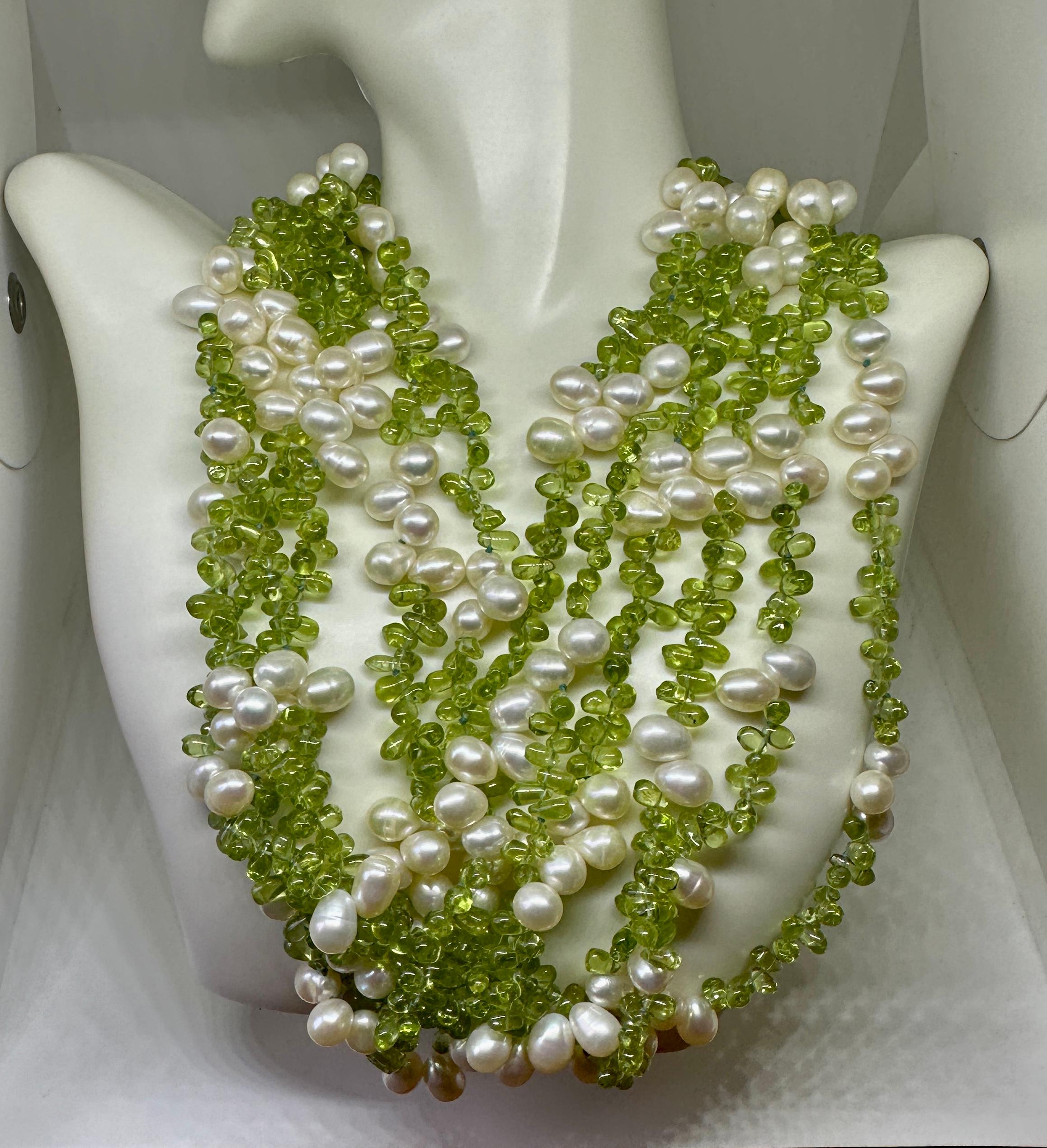 Senator Dianne Feinstein's Peridot Pearl Necklace With Photo Multi Strand In Excellent Condition For Sale In New York, NY