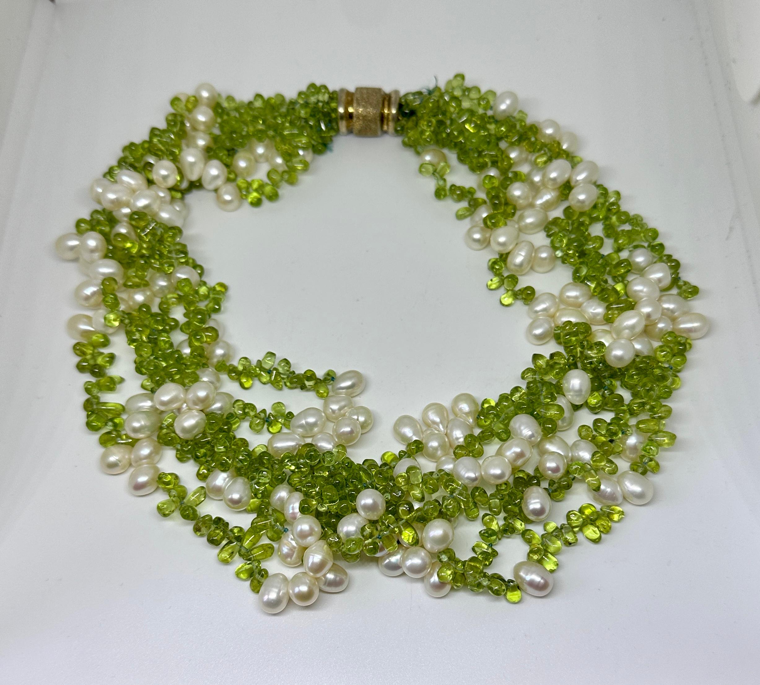 Senator Dianne Feinstein's Peridot Pearl Necklace With Photo Multi Strand For Sale 1