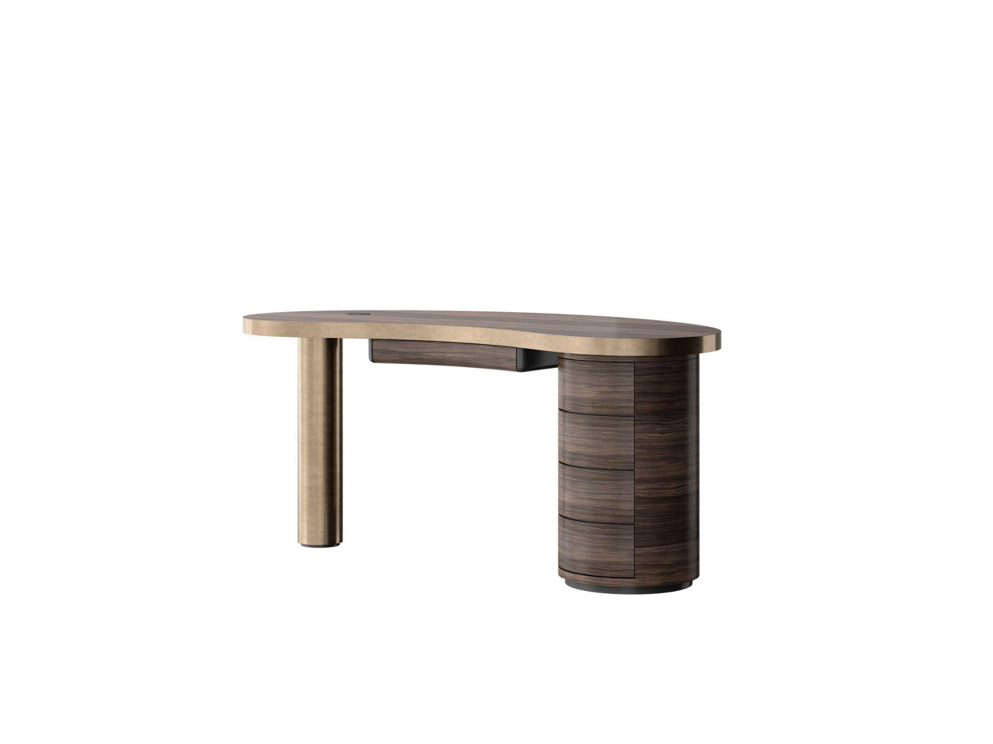 SENECA desk 6