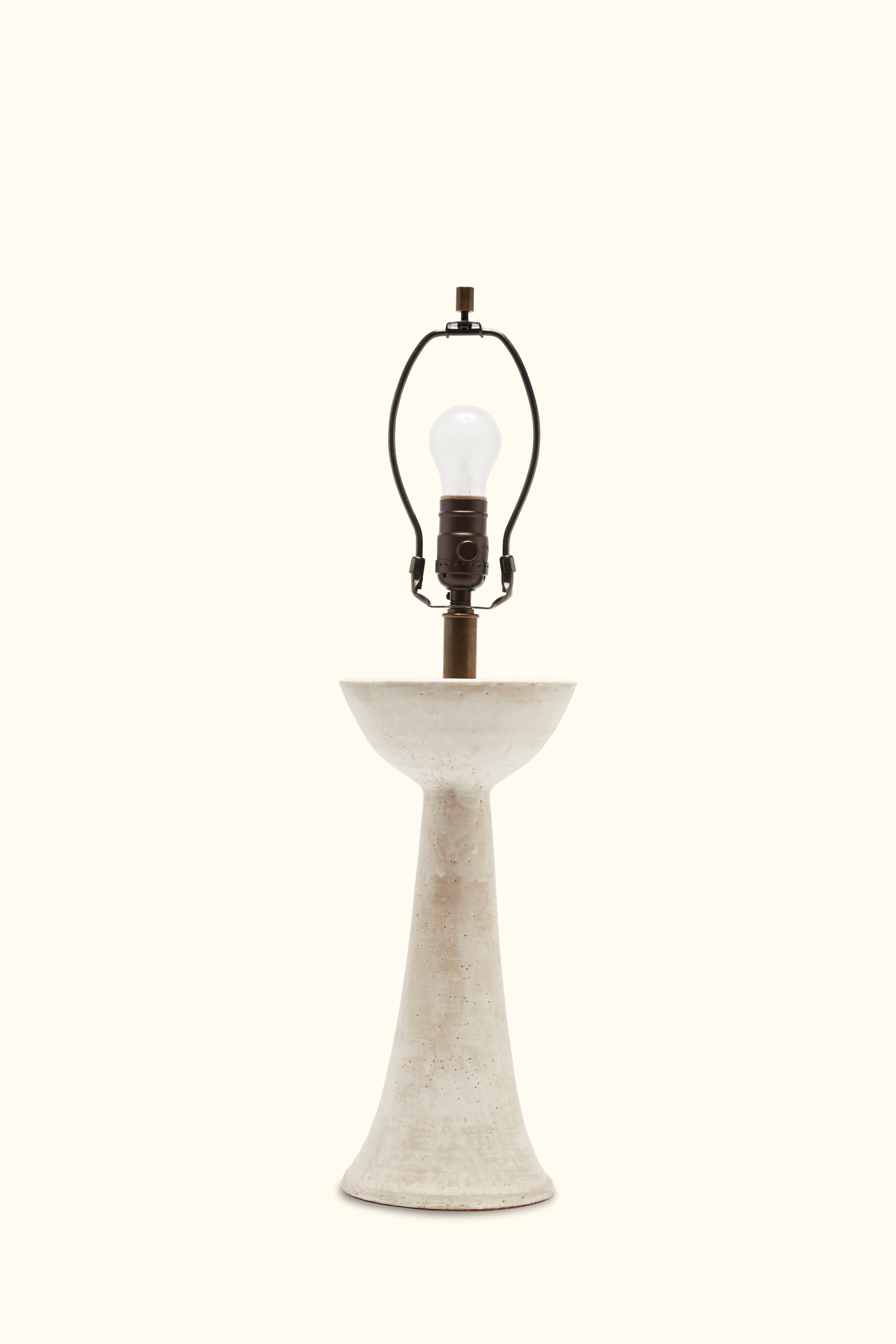 Seneca table lamp by ceramic artist Danny Kaplan. 

Shade included. Overall height to top of shade: 24