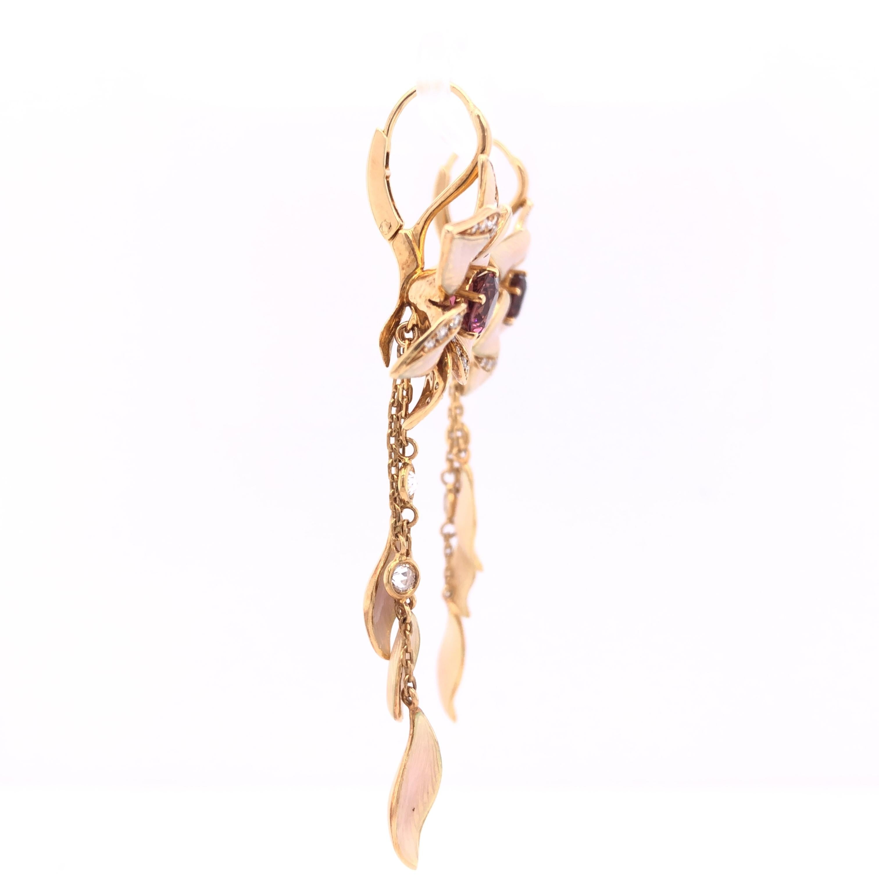 Art Nouveau Senerade Earrings, 18k Yellow Gold, Opalescent Pink Enamel 62 Diamonds 0.74 Ct For Sale