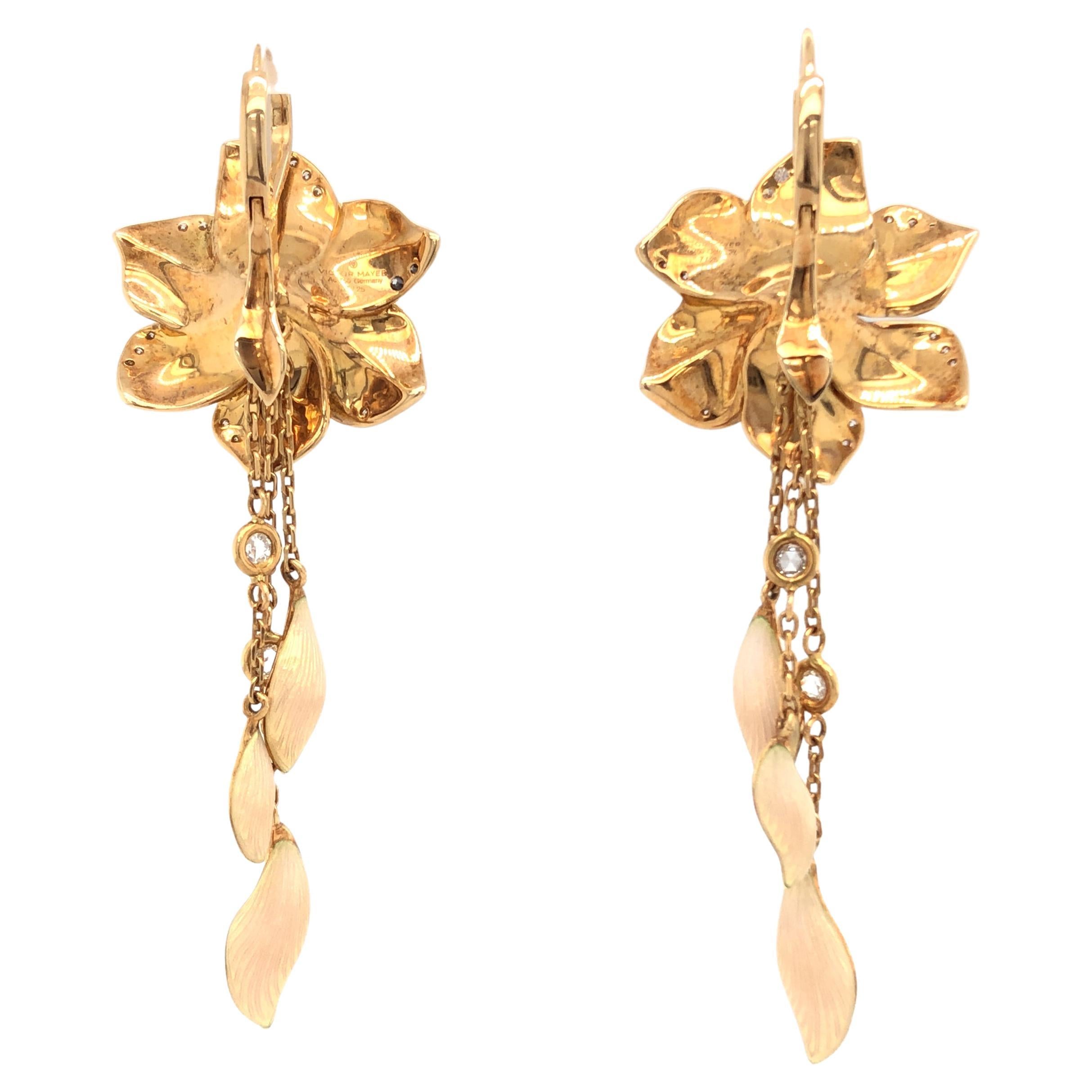 Brilliant Cut Senerade Earrings, 18k Yellow Gold, Opalescent Pink Enamel 62 Diamonds 0.74 Ct For Sale