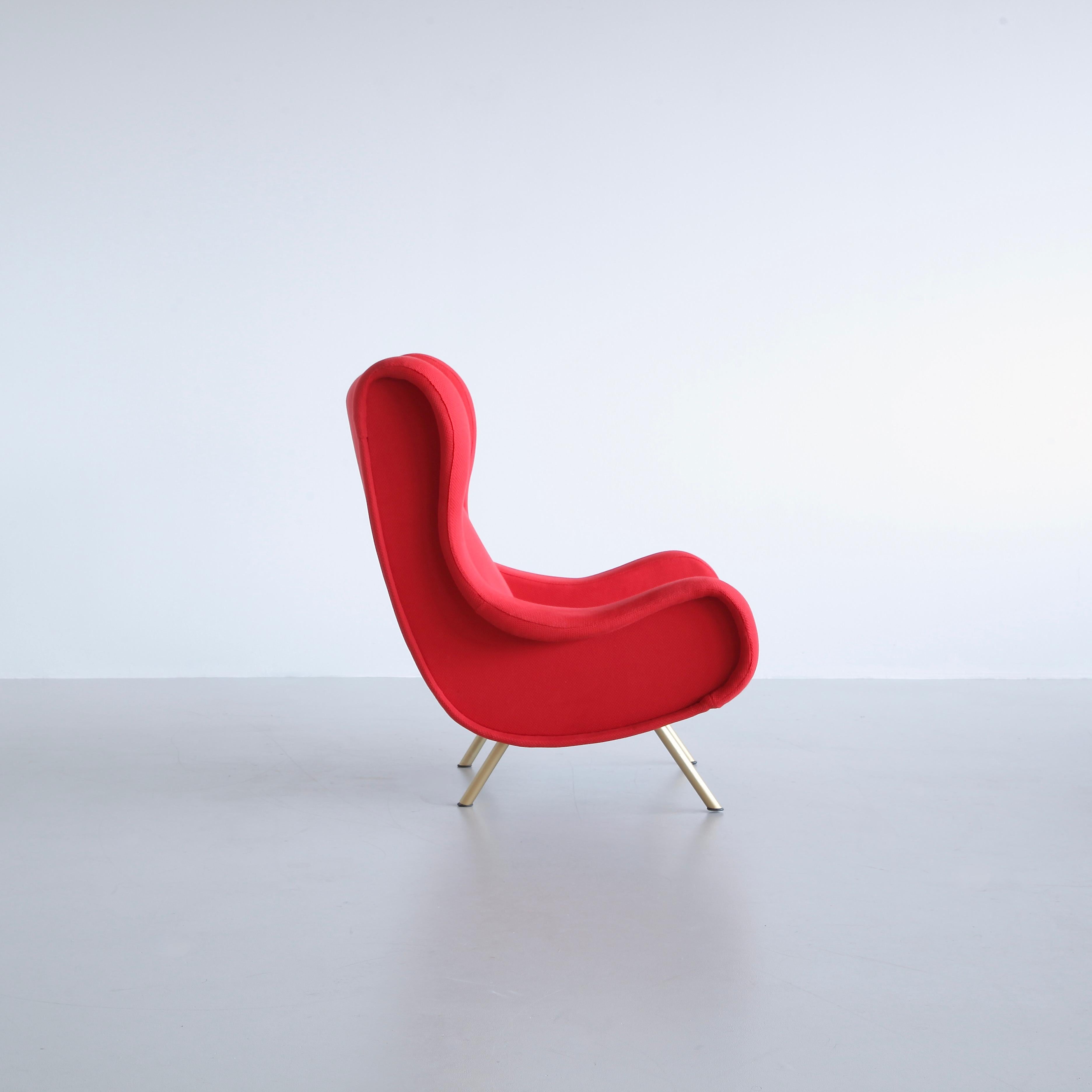 Senior chair, designed by Marco Zanuso, Italy, Arflex, 1951.

An early original lounge chair 'Senior' with red wool upholstery. Metal frame with brass legs fittings and wooden construction.

Literature: Repertorio del Design Italiano 1950-2000,