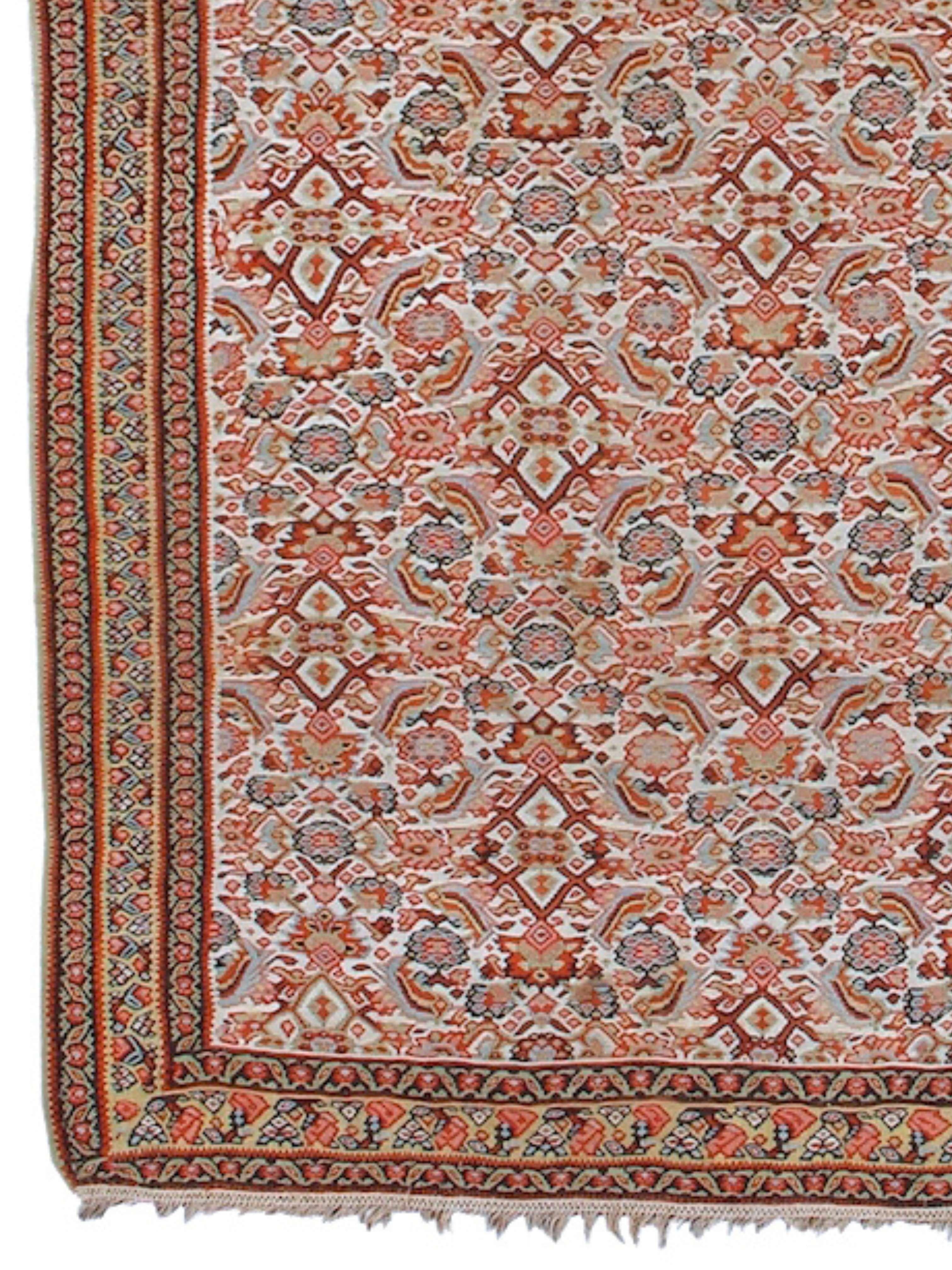Senneh Kilim, 19th Century In Good Condition For Sale In San Francisco, CA