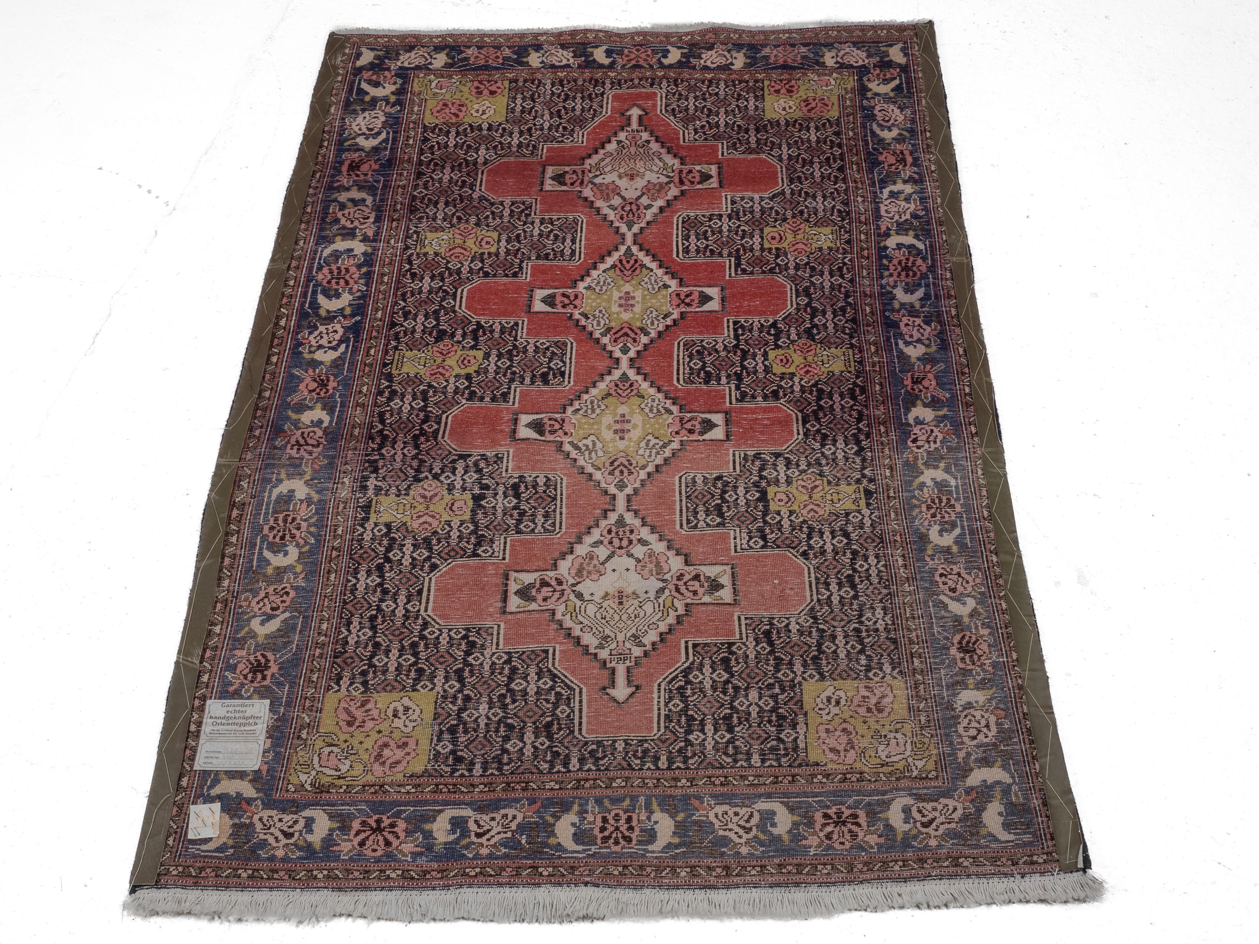 Tappeto Senneh West Persian Kurdish Late c.20th 6' x 4'1