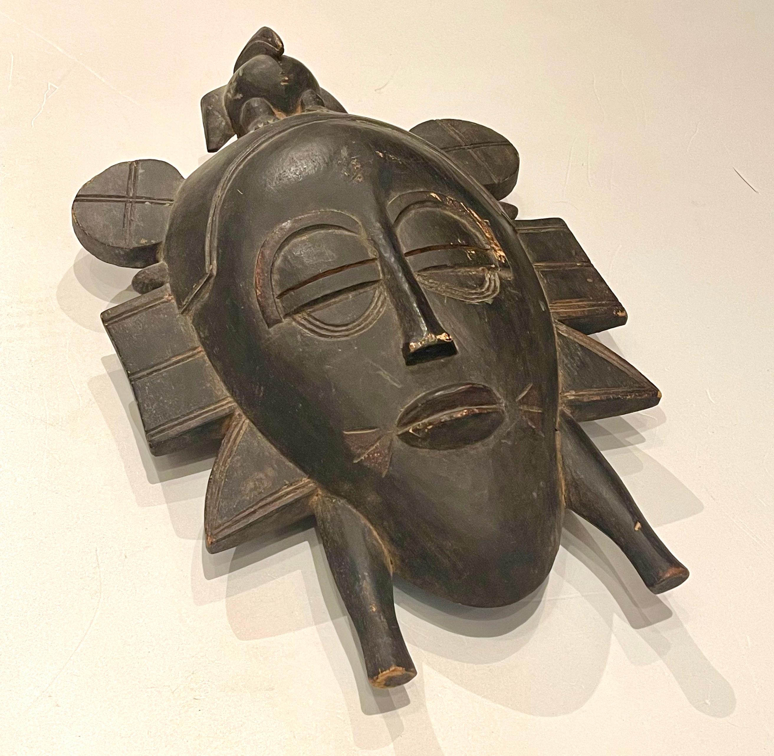 Wood Senoufo Ivory Coast 'Kpelié' Initiation DancMask, First Half of the 20th Century For Sale