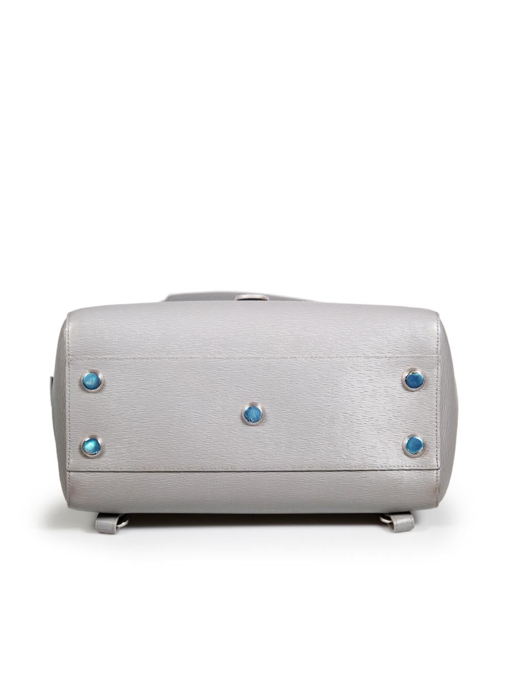 Sac à dos Maestra convertible en cuir gris Senreve Pour femmes en vente