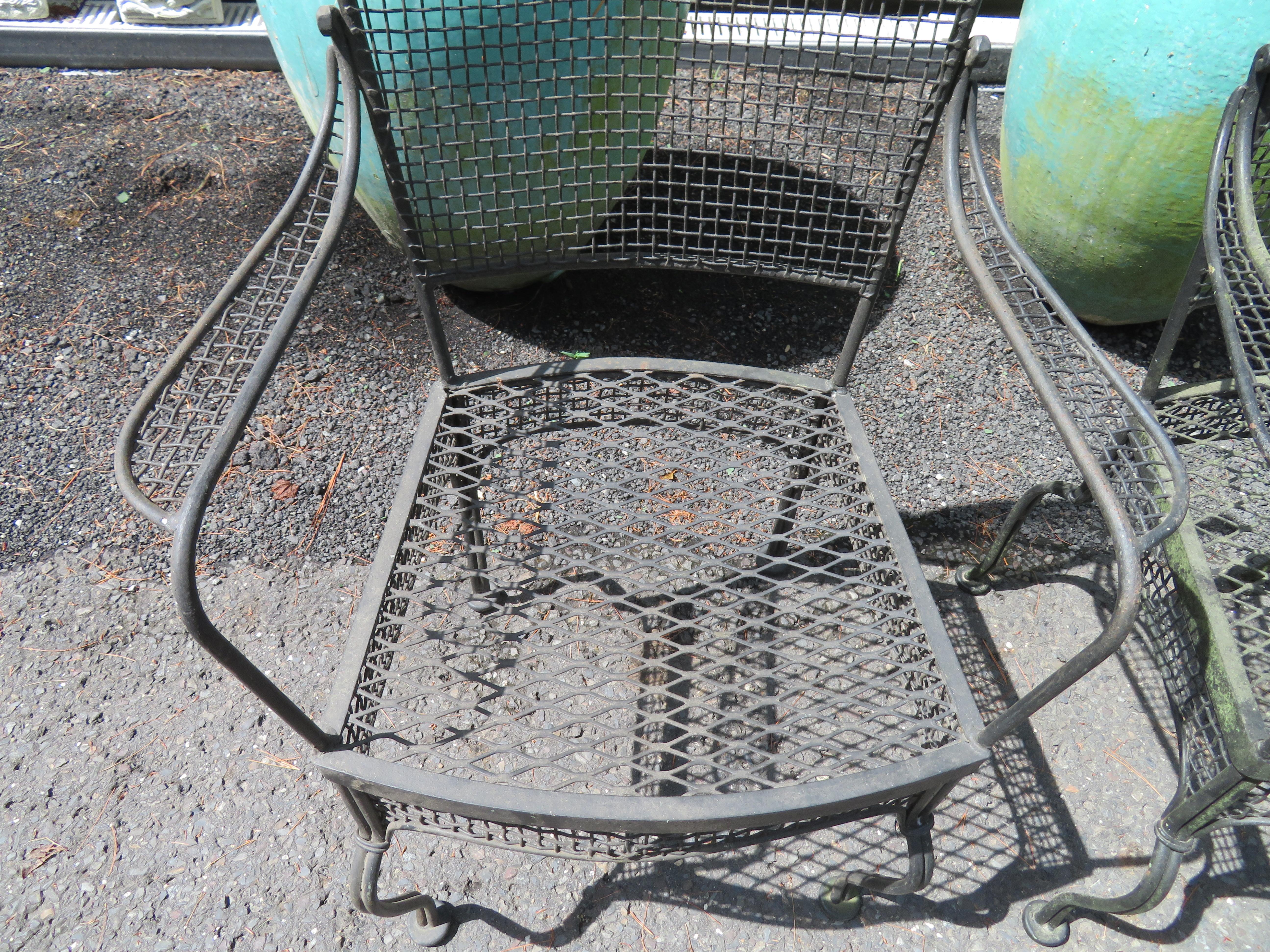 Sensational Early Set Russel Woodard Mesh Patio Table 4 Chairs Mid-Century For Sale 1