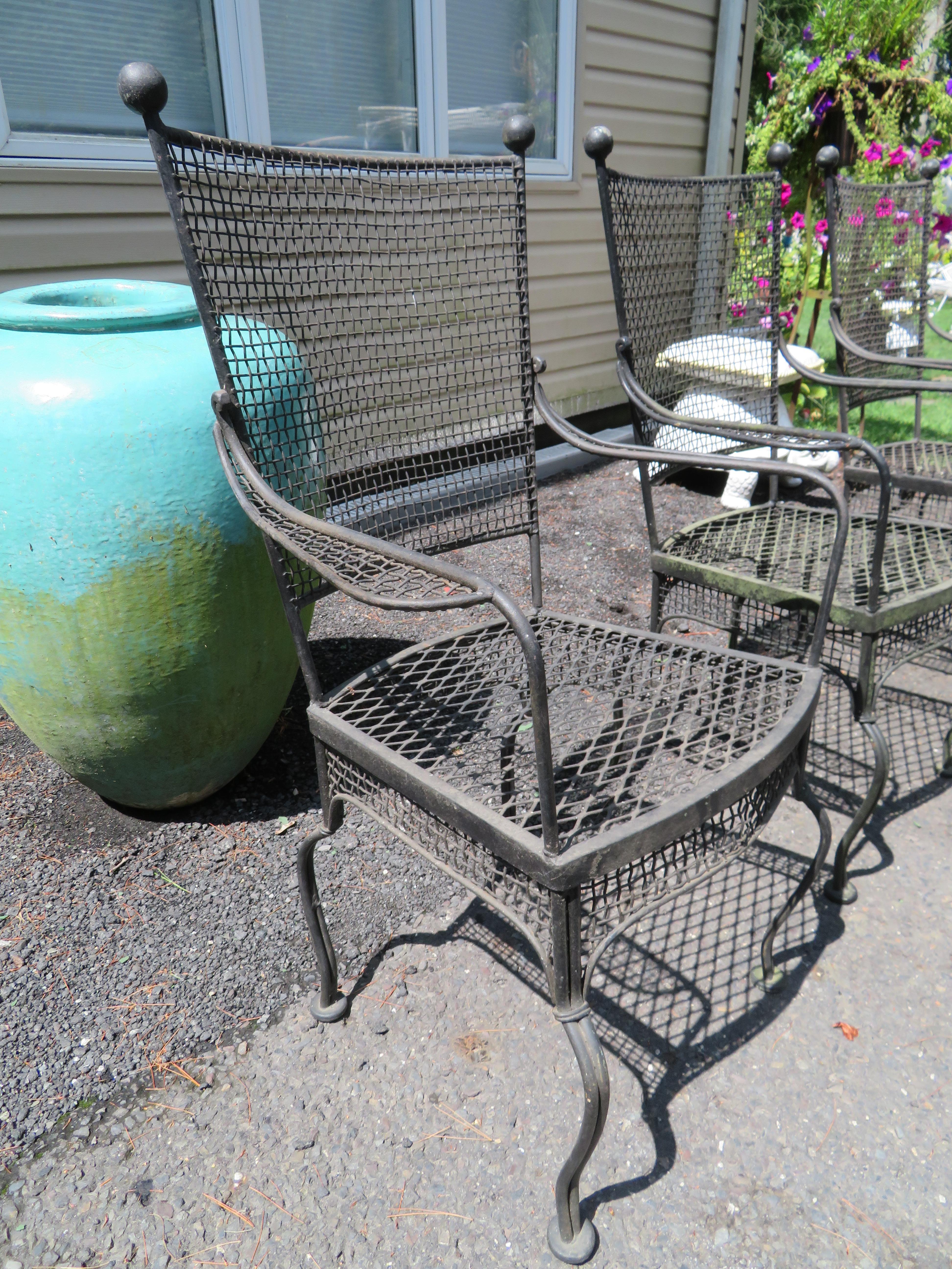 Sensational Early Set Russel Woodard Mesh Patio Table 4 Chairs Mid-Century For Sale 4
