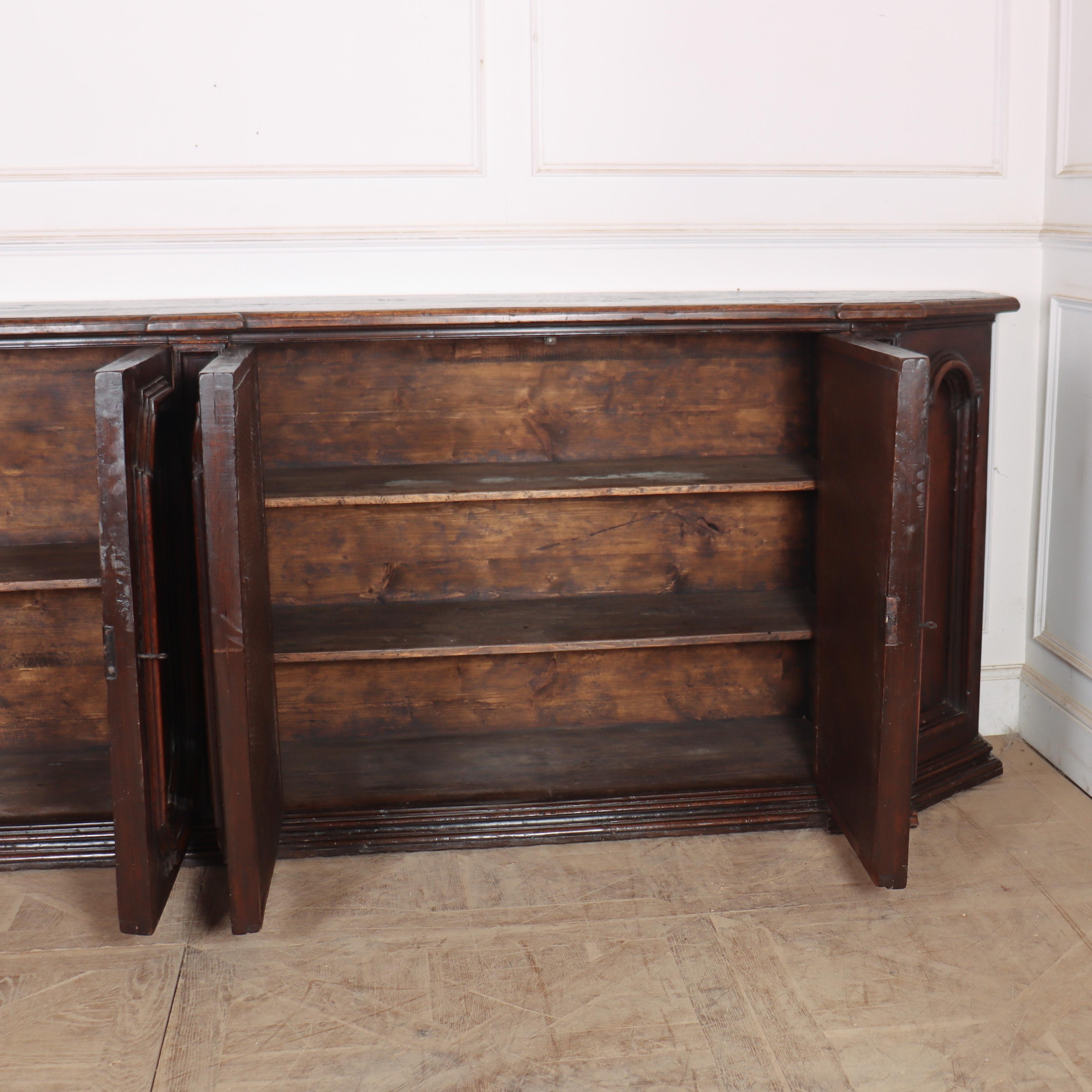 Sensacional Credenza italiana en venta 8