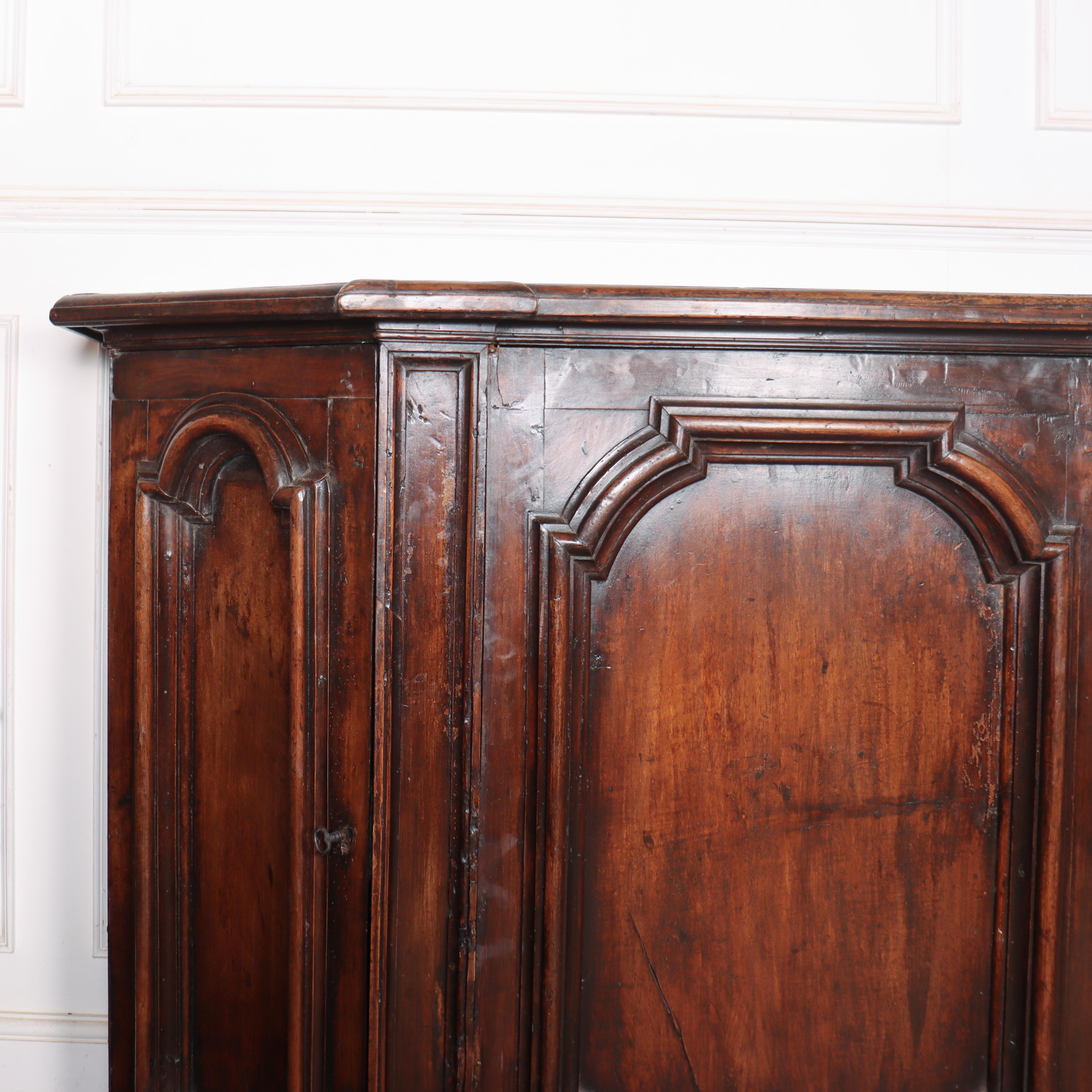 Sensacional Credenza italiana Italiano en venta