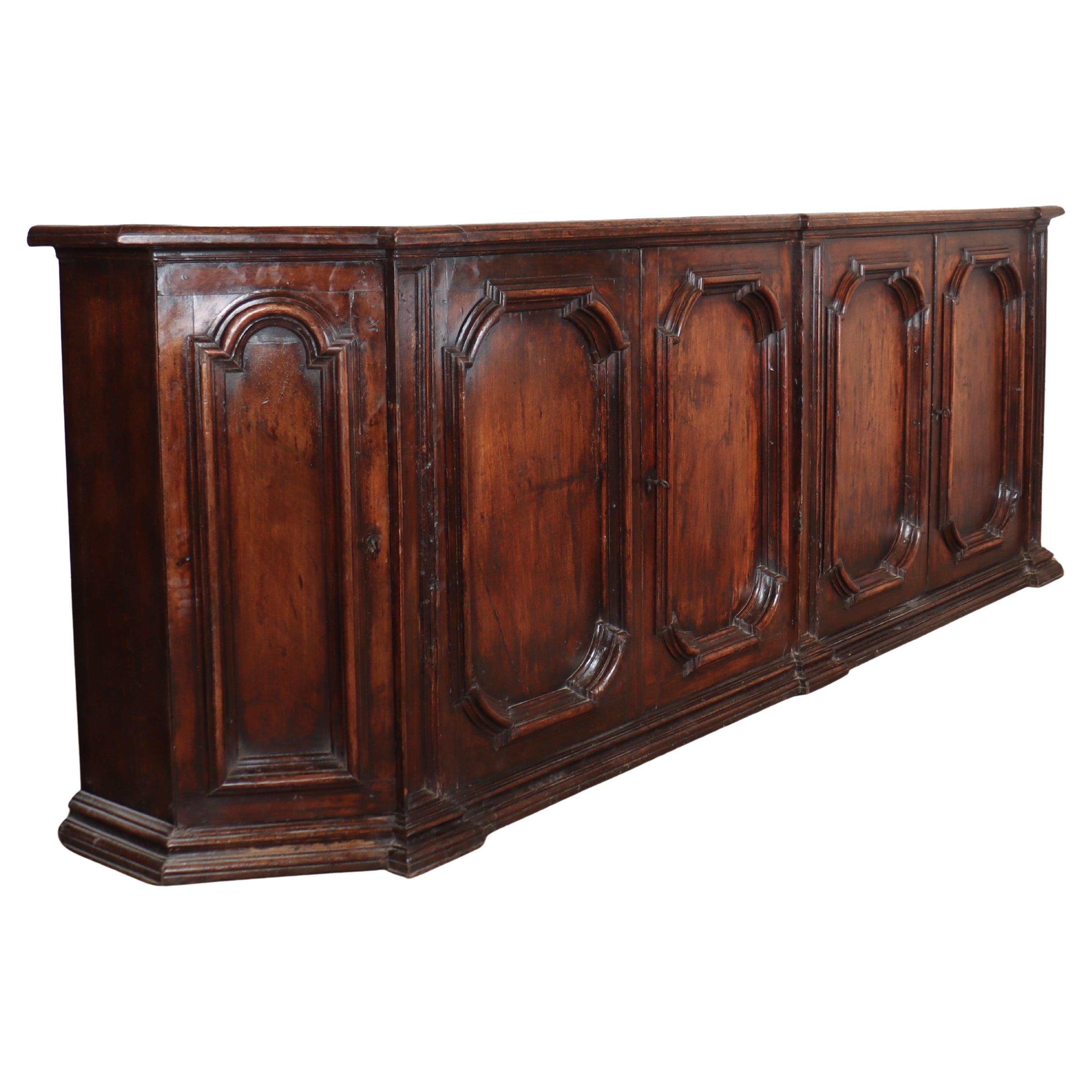 Sensacional Credenza italiana en venta