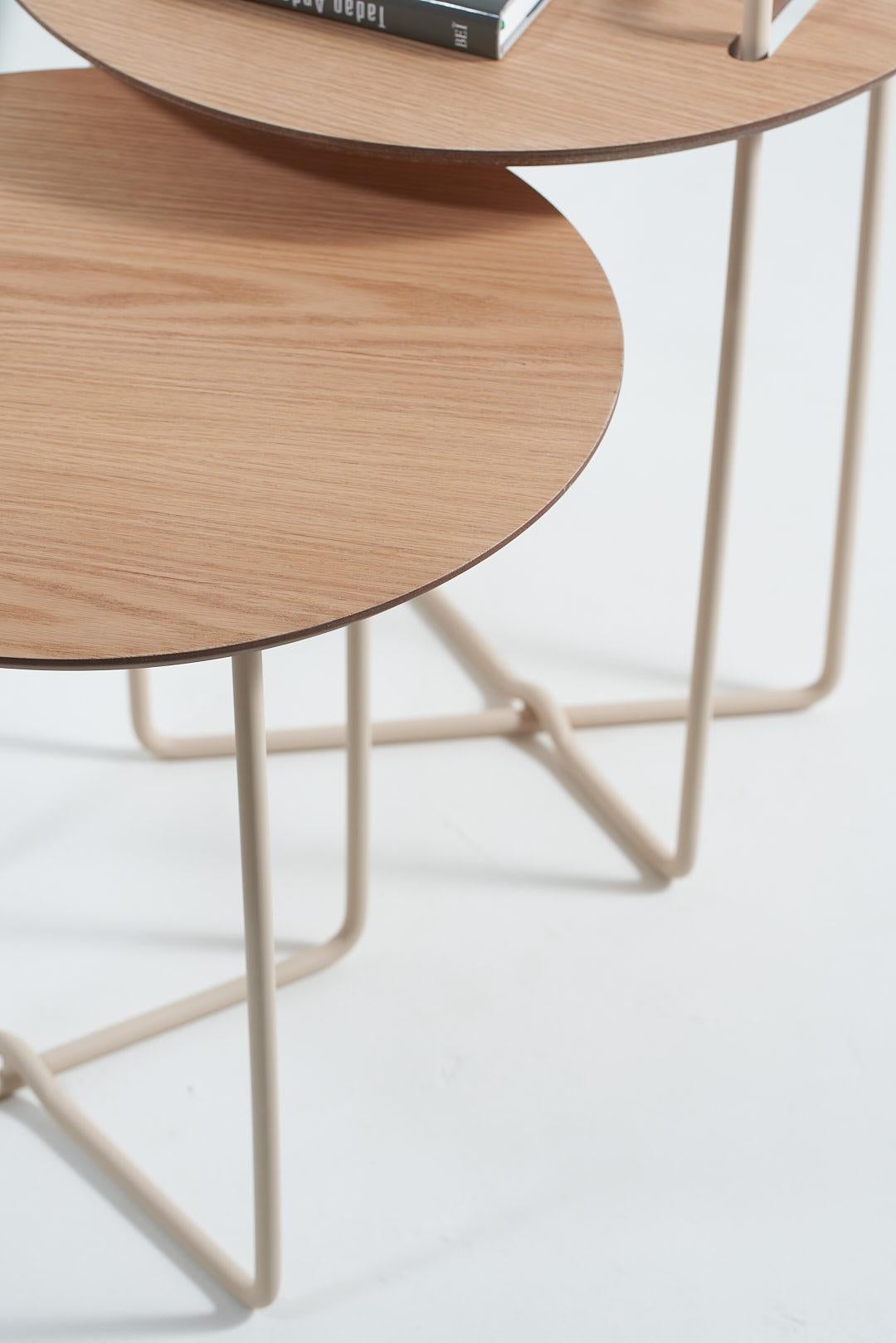 The Collective, Tables d'appoint en bois et Steele Oak Américain (Set of 2) en vente 3