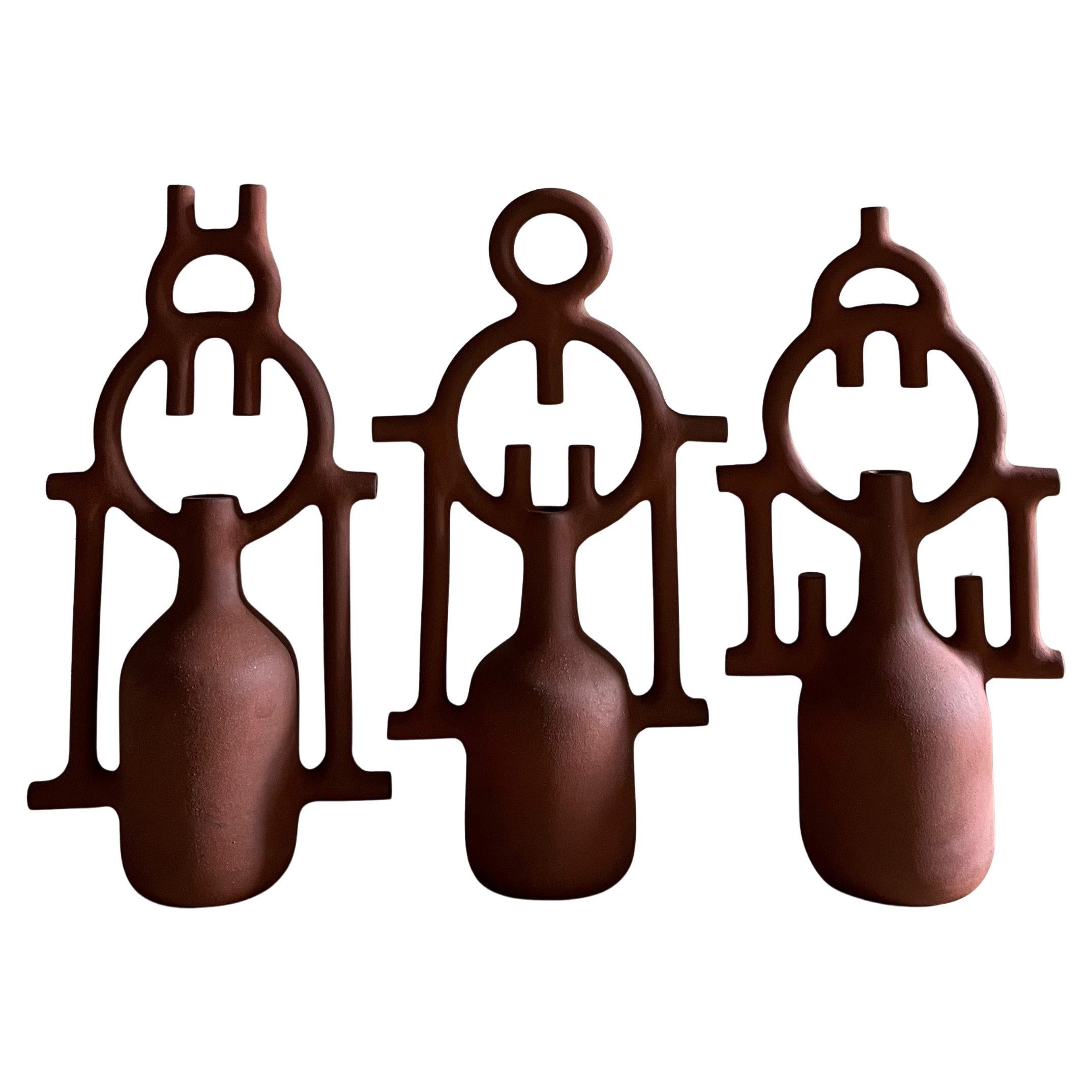 Sentido Triptych. Sculptures by Aniana Heras in Red stoneware