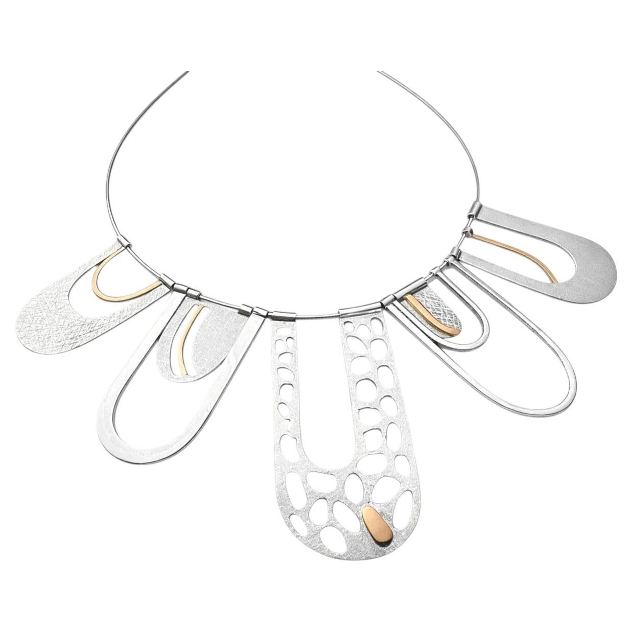 Collar «Sentieri In Fiore» en plata 950 y oro amarillo de 18 quilates, de Lucía Rovira