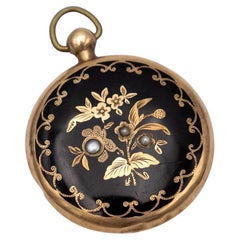 Sentimental locket with pearls and enamel, medallion photo hide, end of XIX cen.