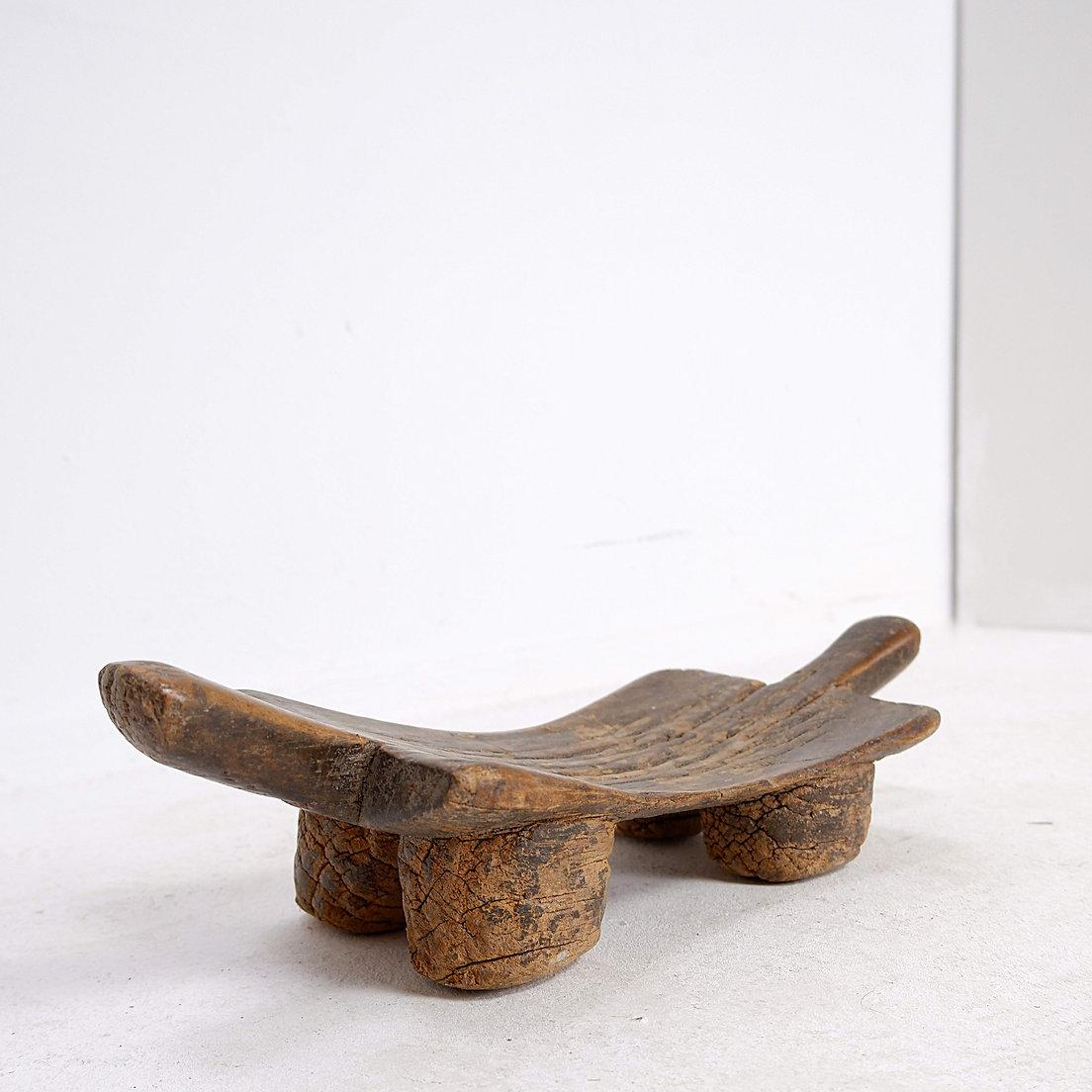 Africain Banc africain Senufo en bois sculpté en vente