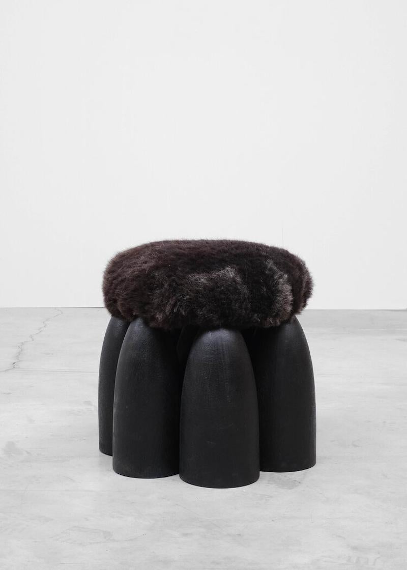 Senufo Ottoman in African Walnut by Arno Declercq en vente 3