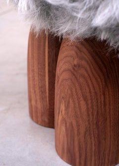 Senufo-Ottomane aus amerikanischem Nussbaumholz von Arno Declercq