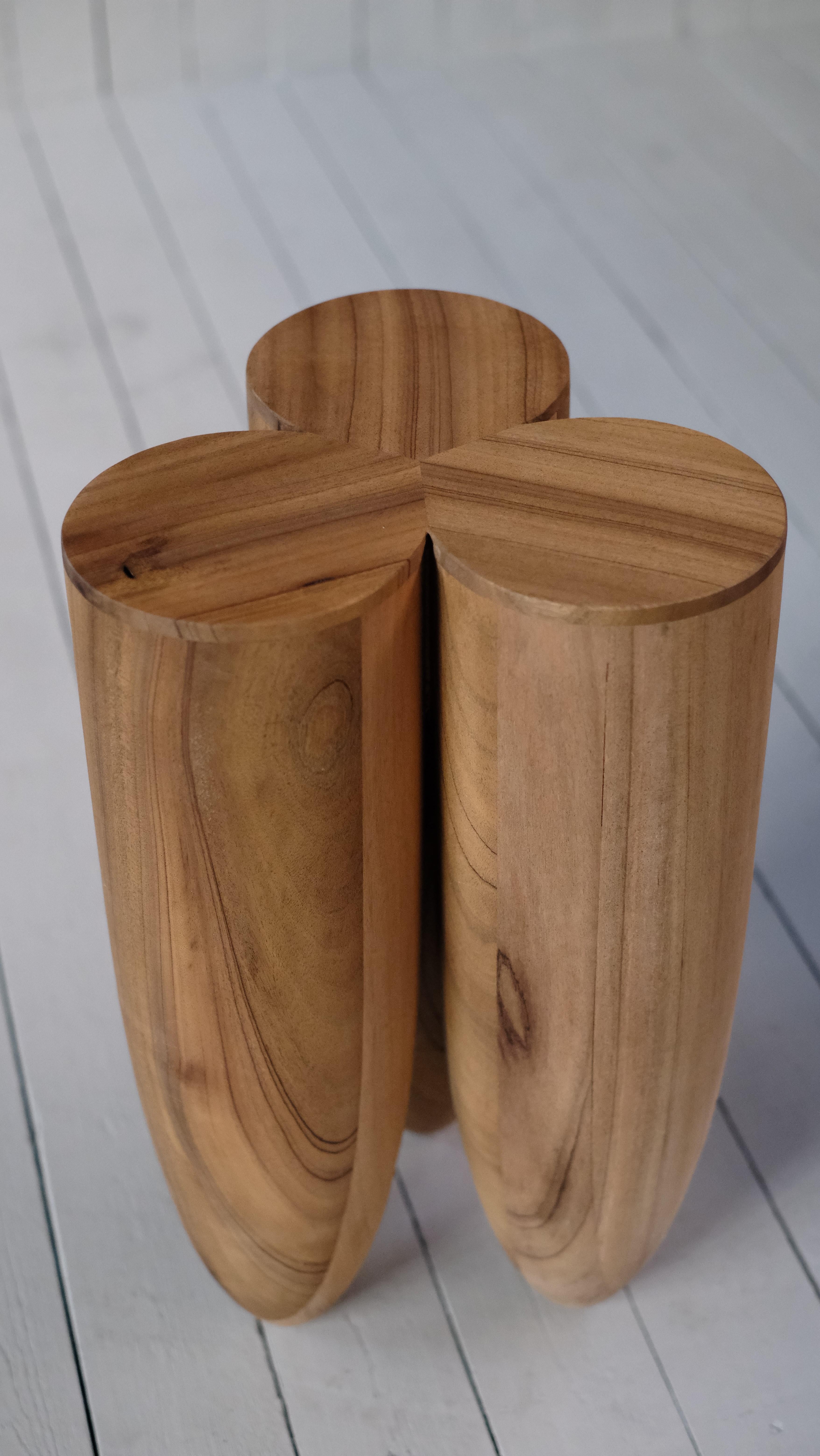 Senufo Stool Natural in African Walnut by Arno Declercq In New Condition In Geneve, CH