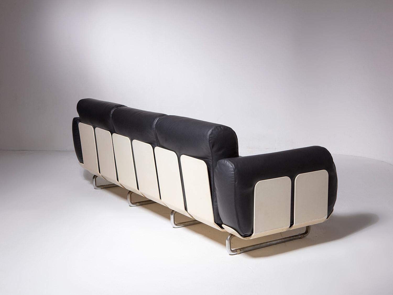 italien Canapé «enzafine » d'Eleonore Peduzzi Riva pour Zanotta, Italie, années 1960 en vente