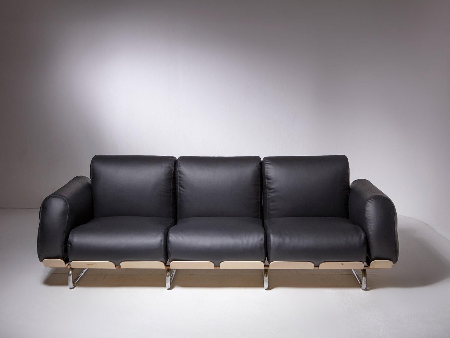 Canapé «enzafine » d'Eleonore Peduzzi Riva pour Zanotta, Italie, années 1960 Bon état - En vente à Milan, IT