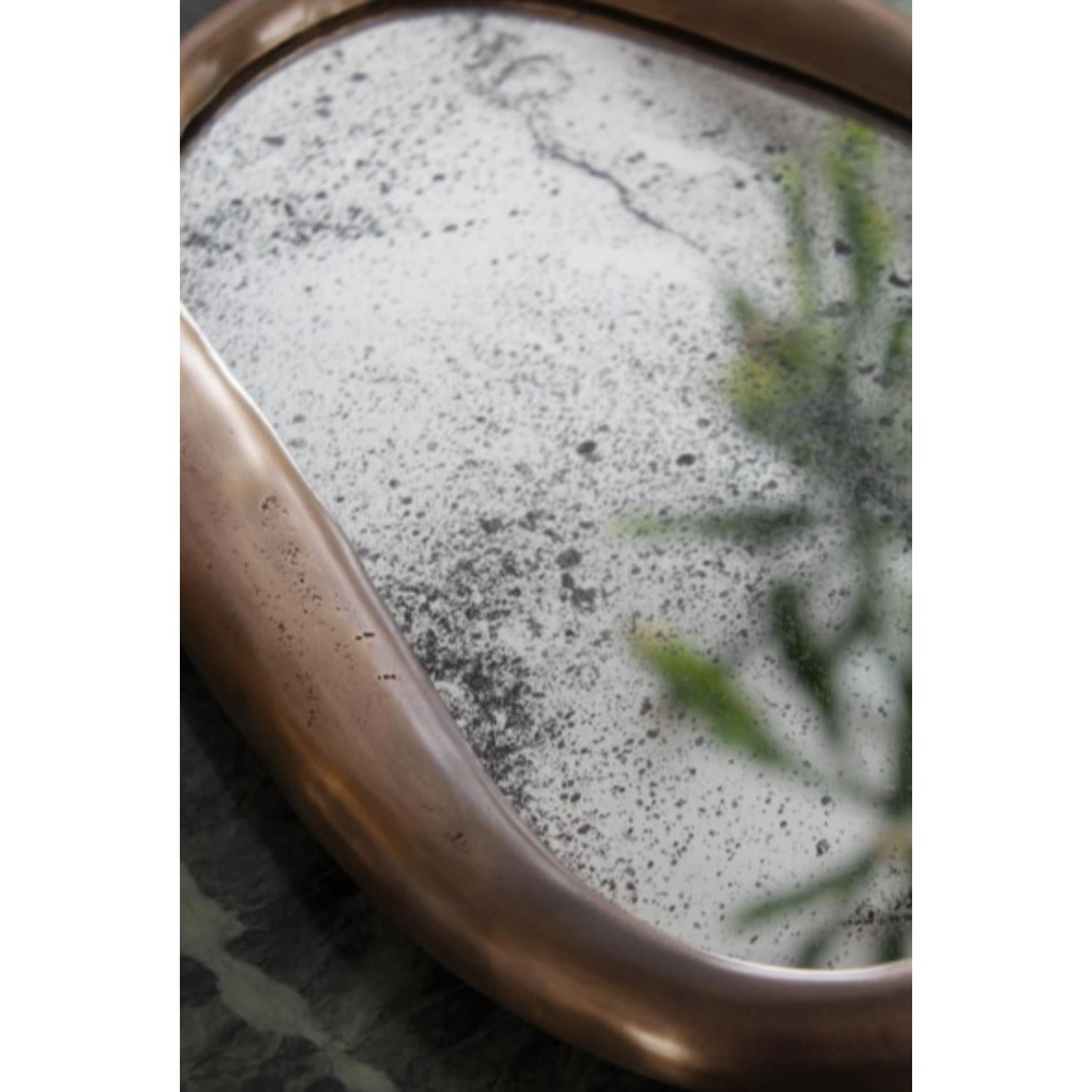 Seoul Wall Mirror with Cast Bronze Frame And Stained Mirror by Vogel Studio (Postmoderne) im Angebot