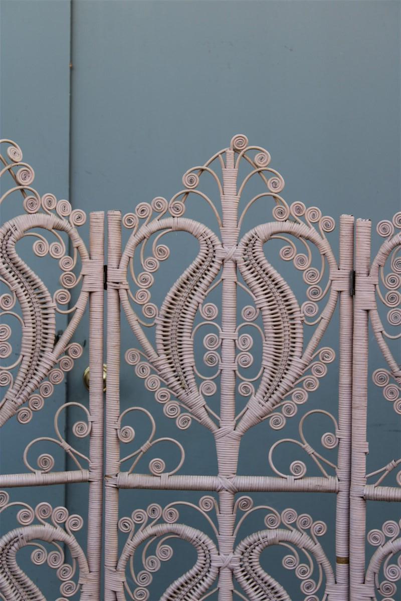 Mid-20th Century Separè Paravento in bambù intrecciato a mano Italiano 1960 Rosa in vendita